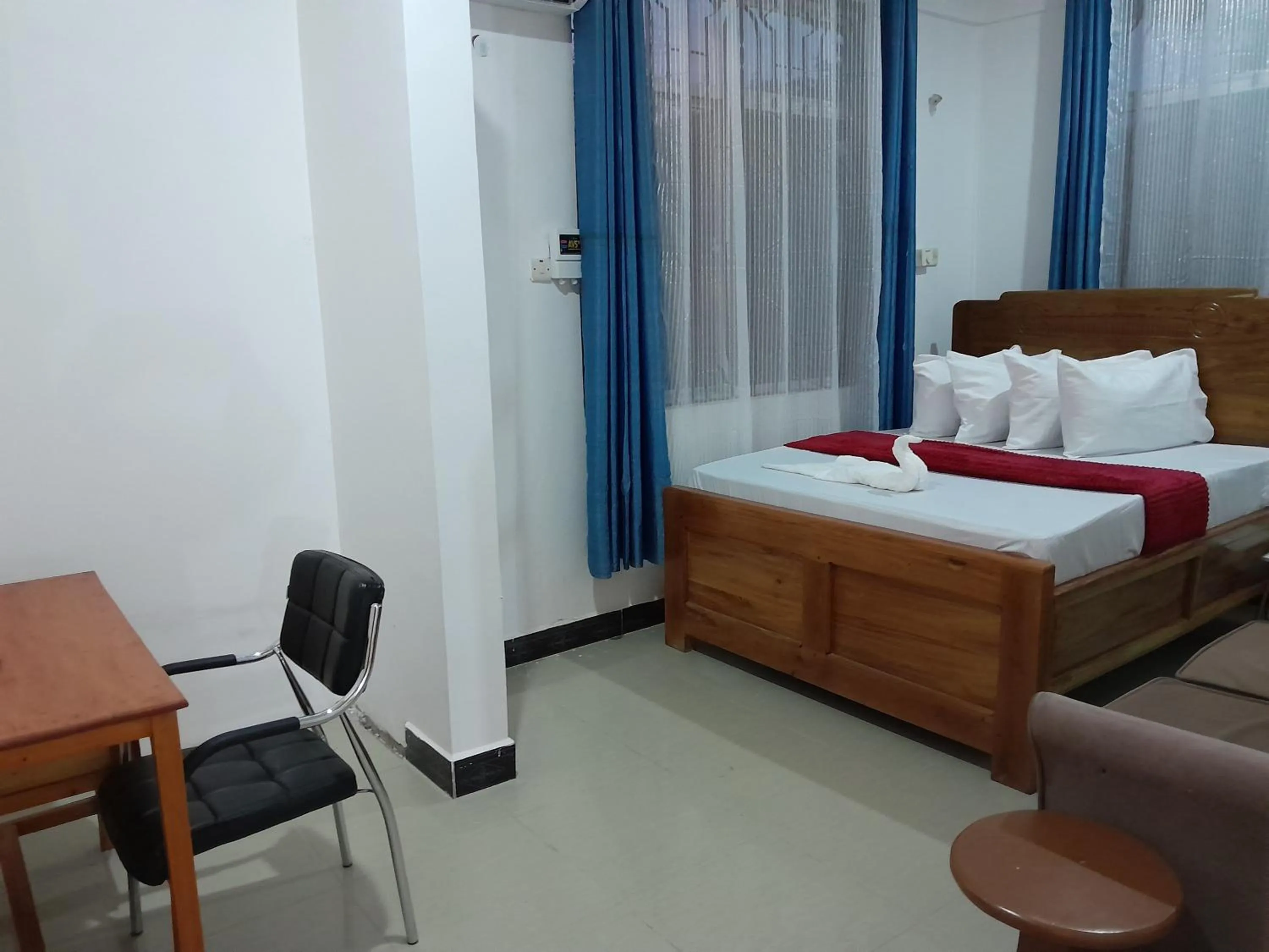 Bed in Valley Breeze Hotel