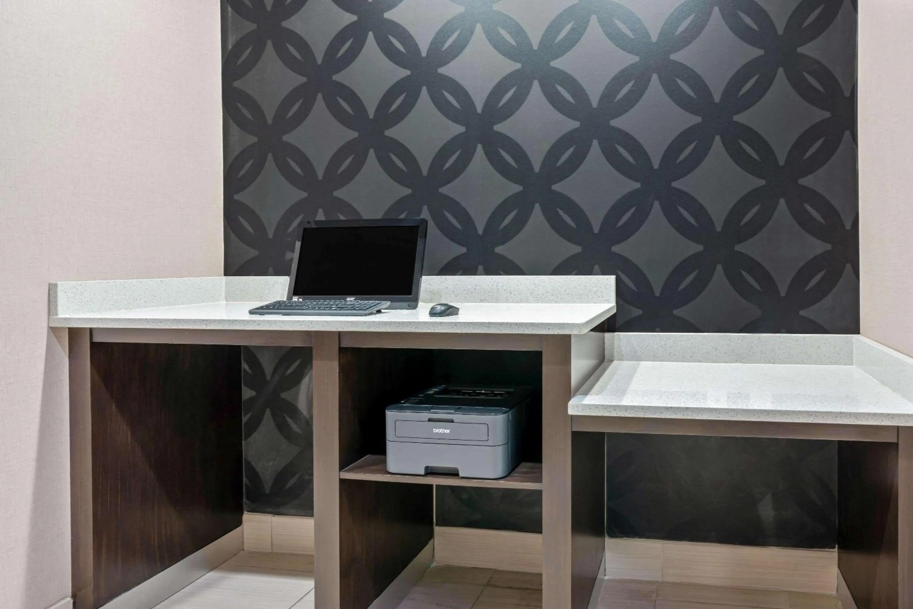 On site in La Quinta by Wyndham College Station South