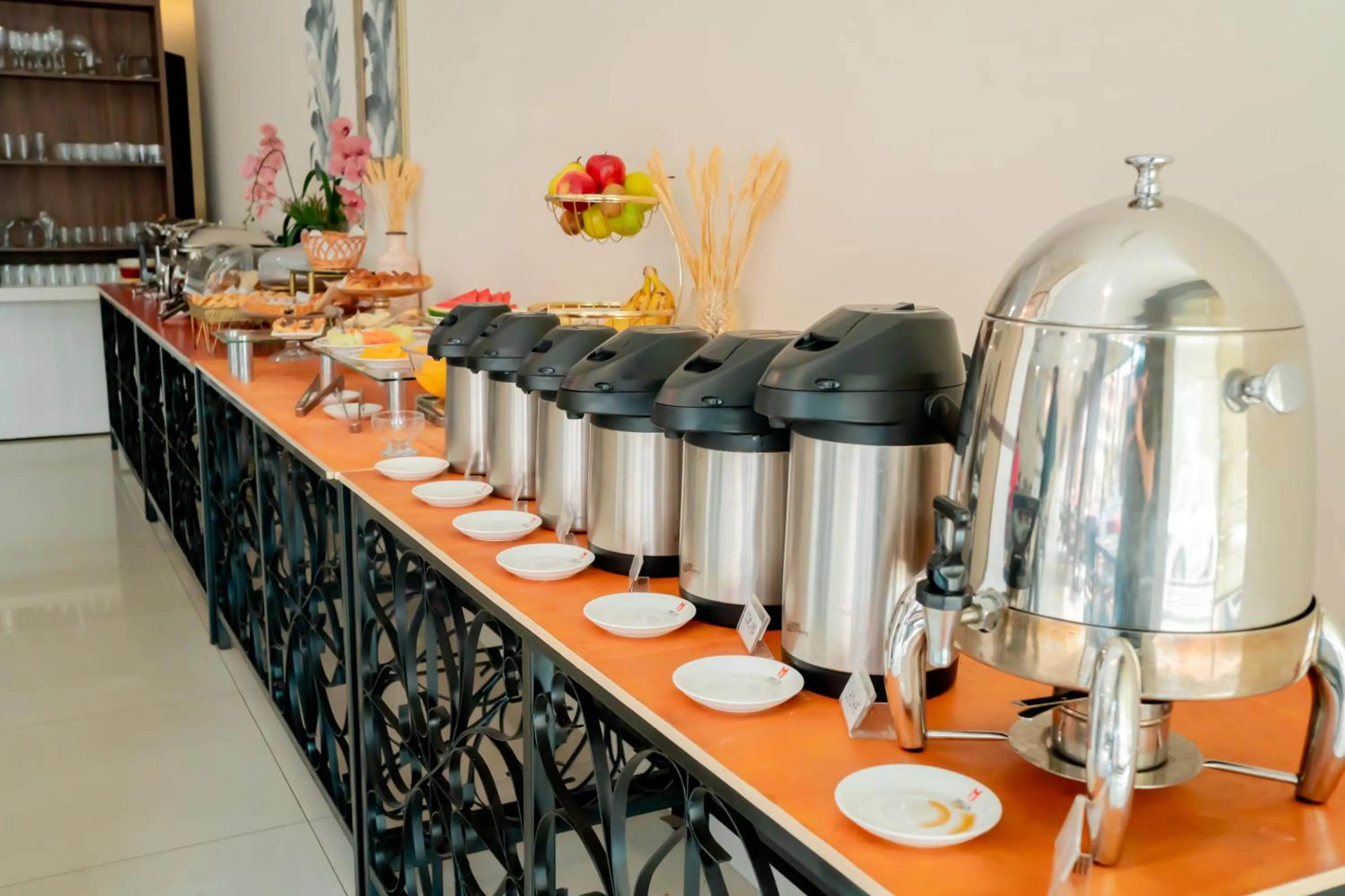 Buffet breakfast in Megal Suites Hotel