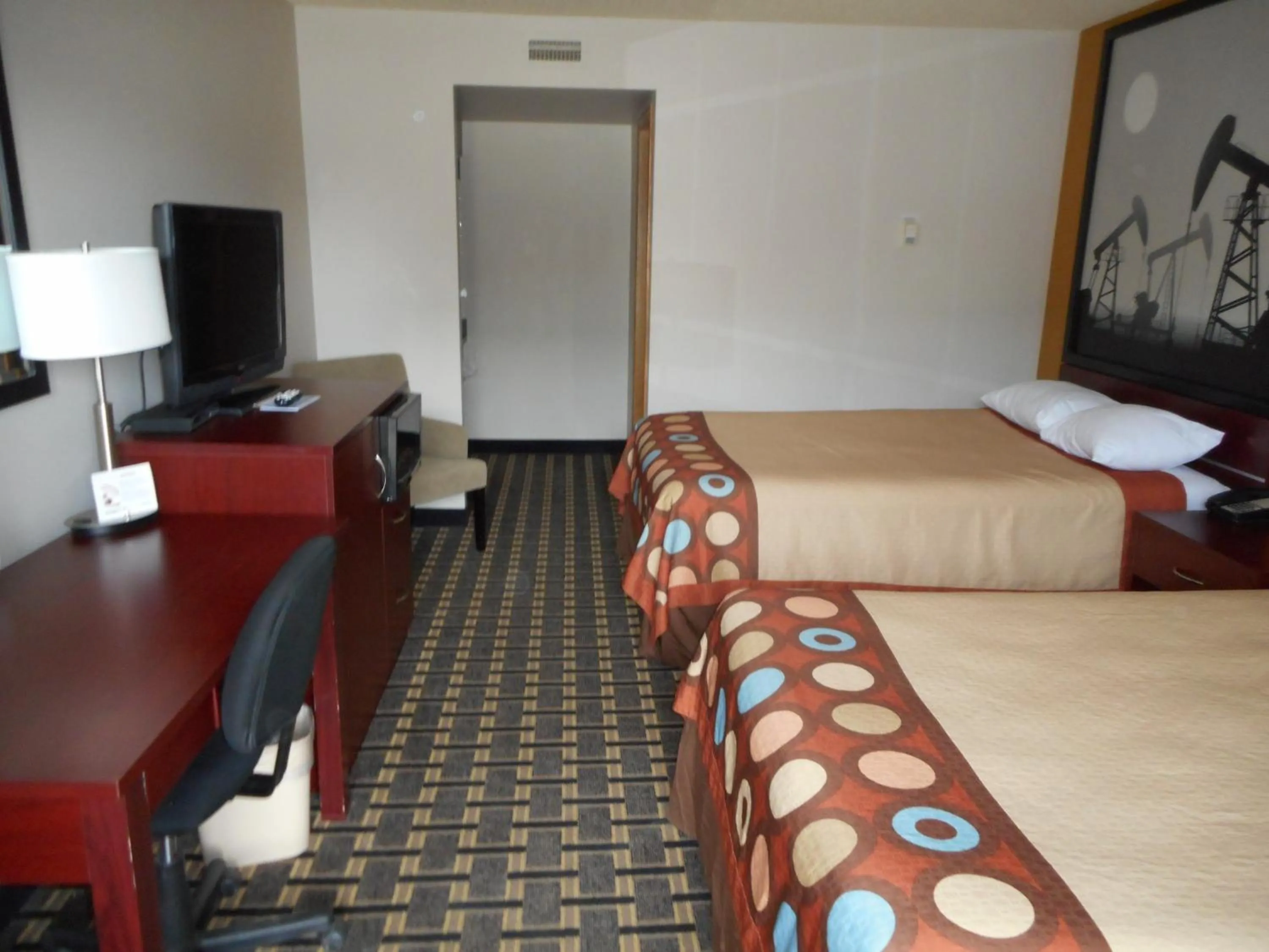 Bedroom, Bed in Super 8 by Wyndham Fox Creek