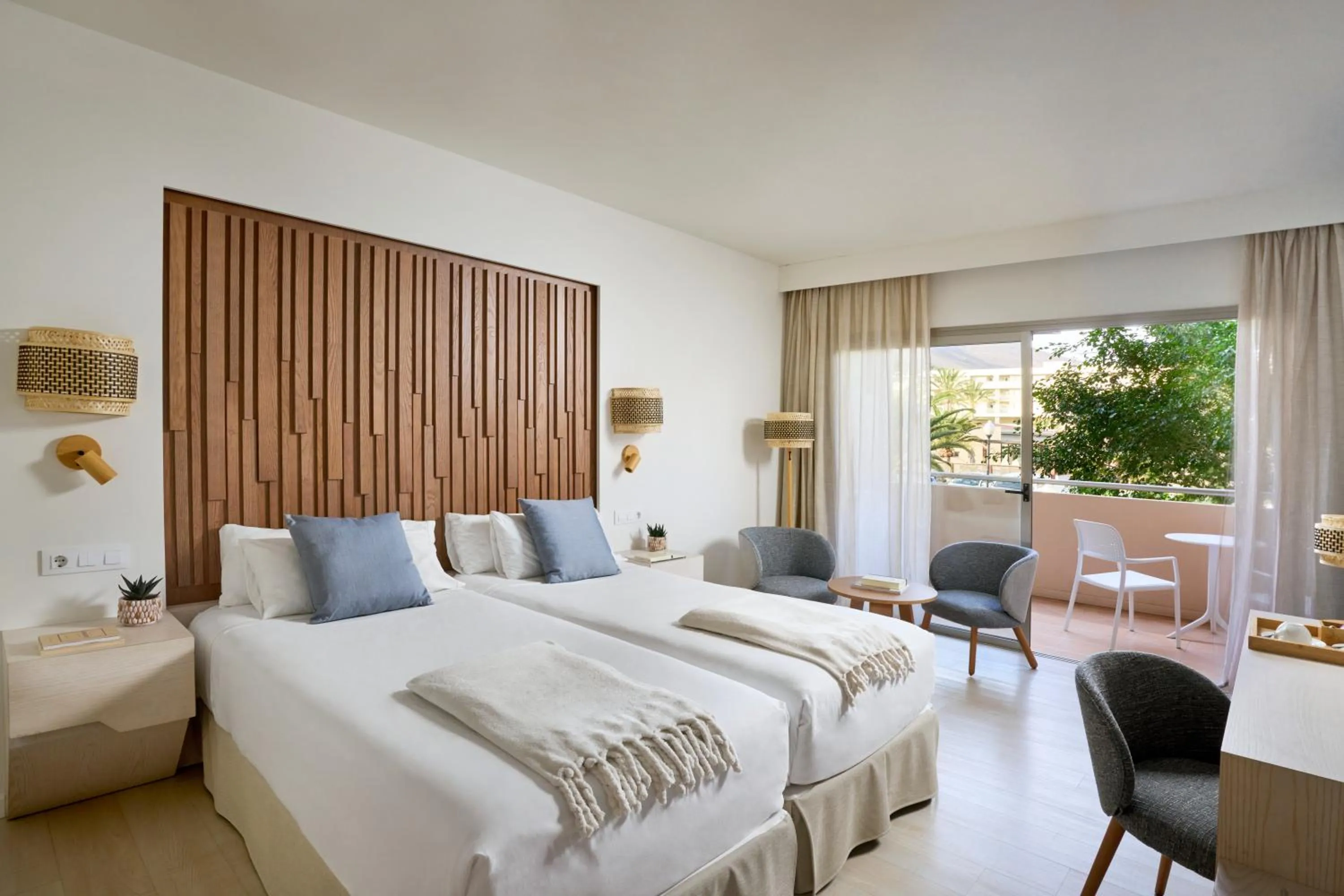 Bedroom, Bed in Iberostar Selection Fuerteventura Palace