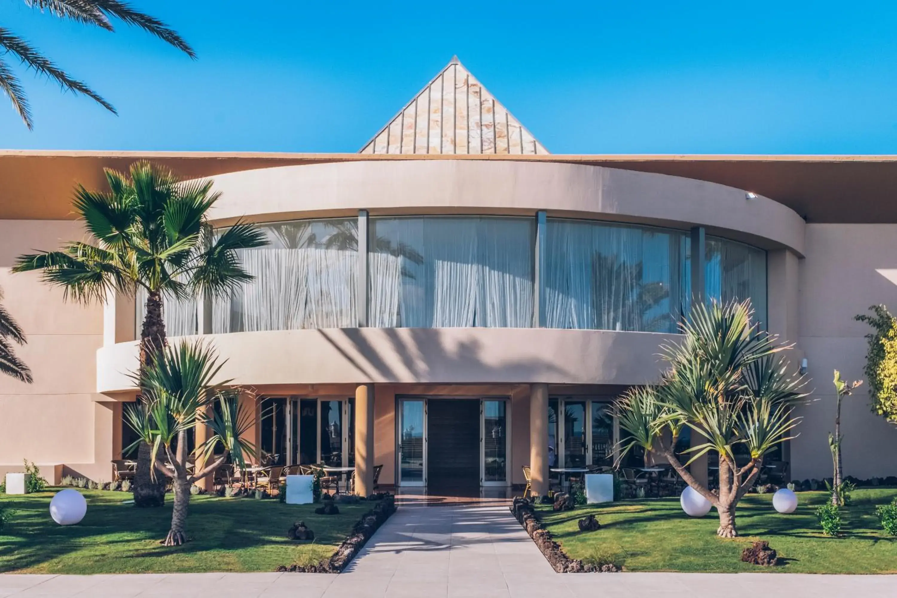 Facade/entrance in Iberostar Selection Fuerteventura Palace Facade/entrance in Iberostar Selection Fuerteventura Palace