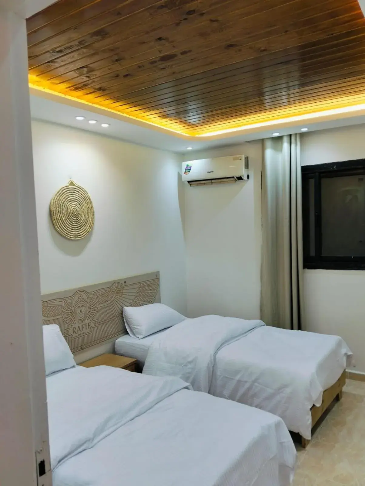 Standard Double Room in RAFiF Pyramids View Hotel Standard Double Room in RAFiF Pyramids View Hotel