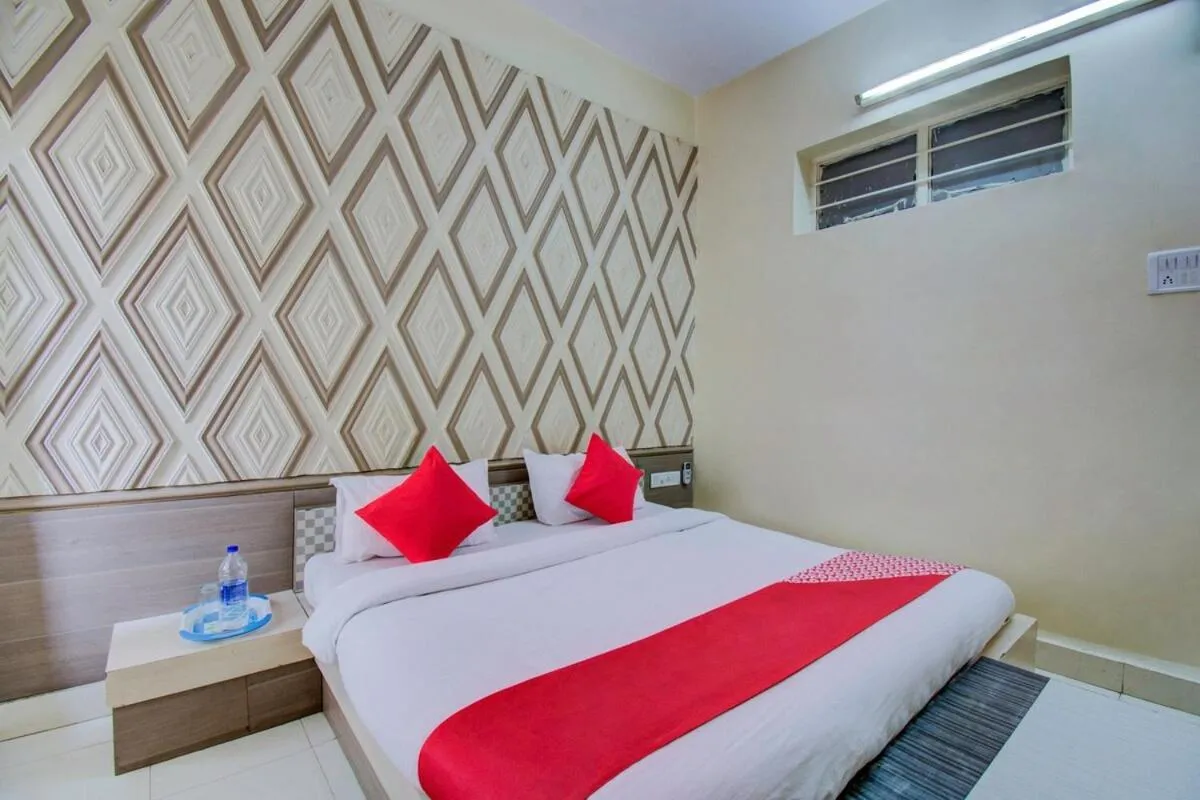 Bed in Hotel Neelam