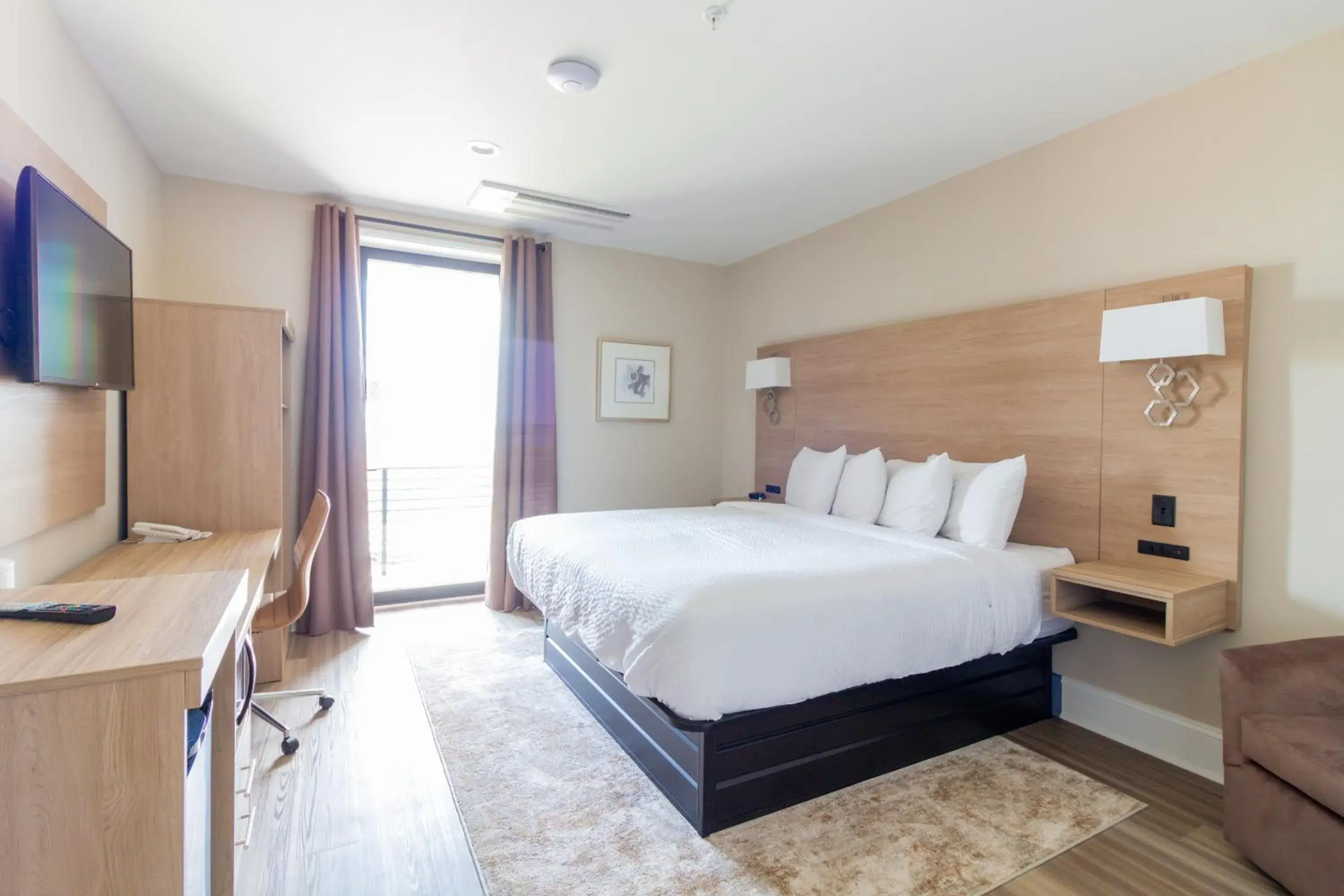 Studio with Balcony in Bask Hotel at Big Rock Landing Studio with Balcony in Bask Hotel at Big Rock Landing