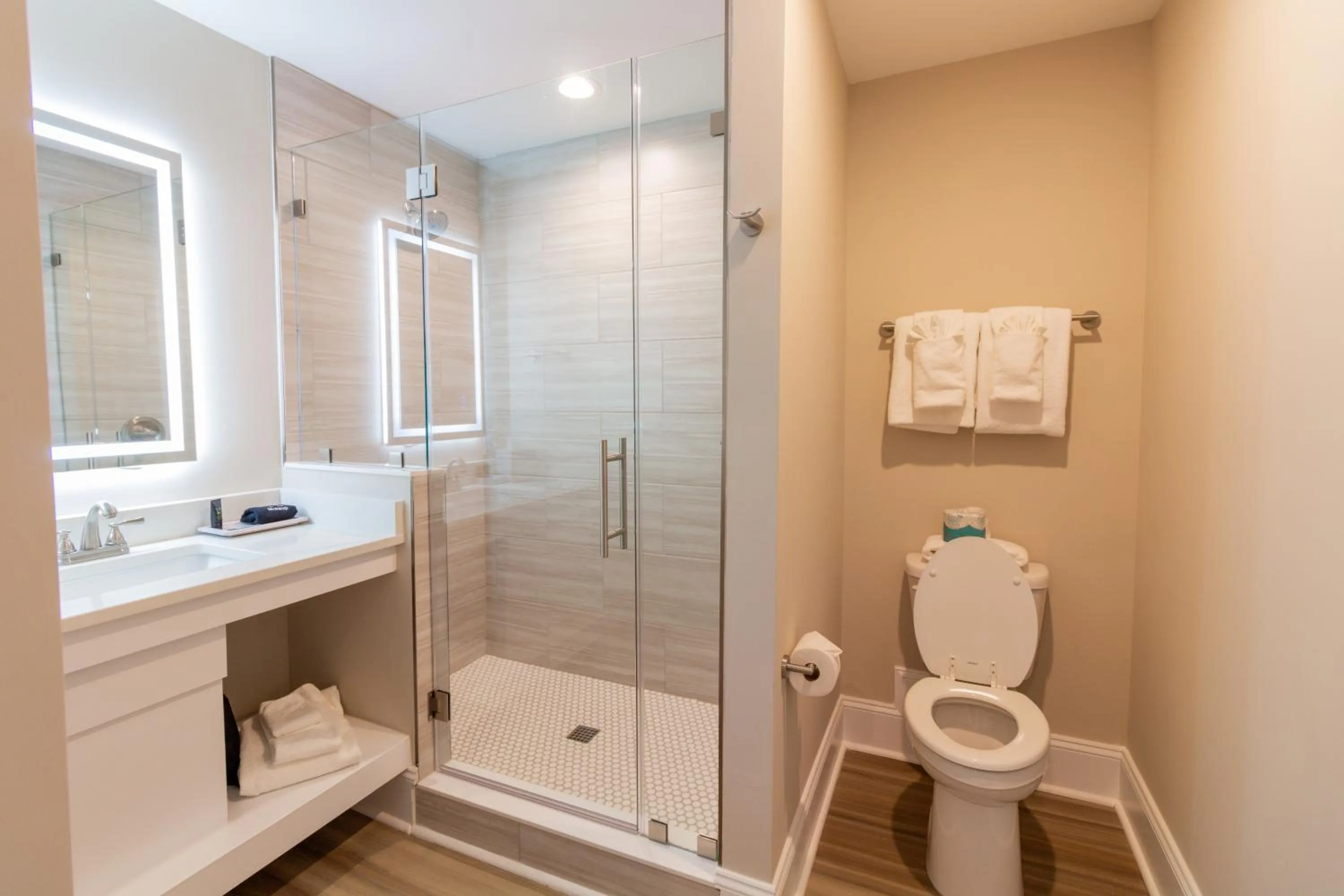 Bask Hotel at Big Rock Landing