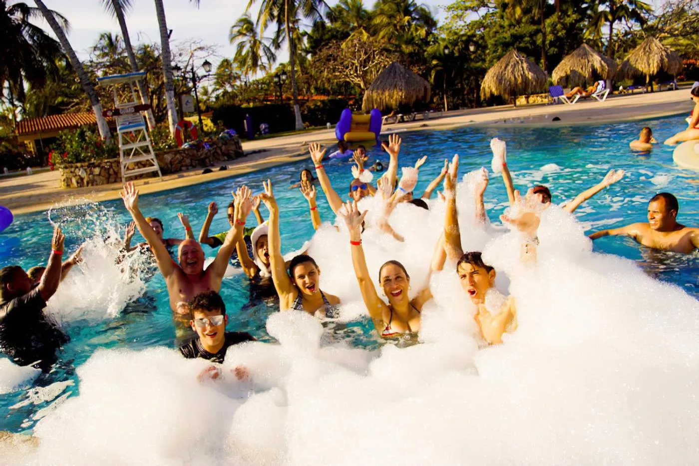 Hesperia Playa el Agua