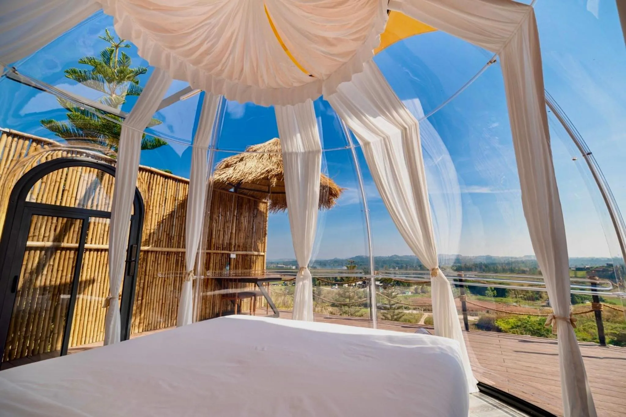 Bed in PARACH RESORT KHAOKHo