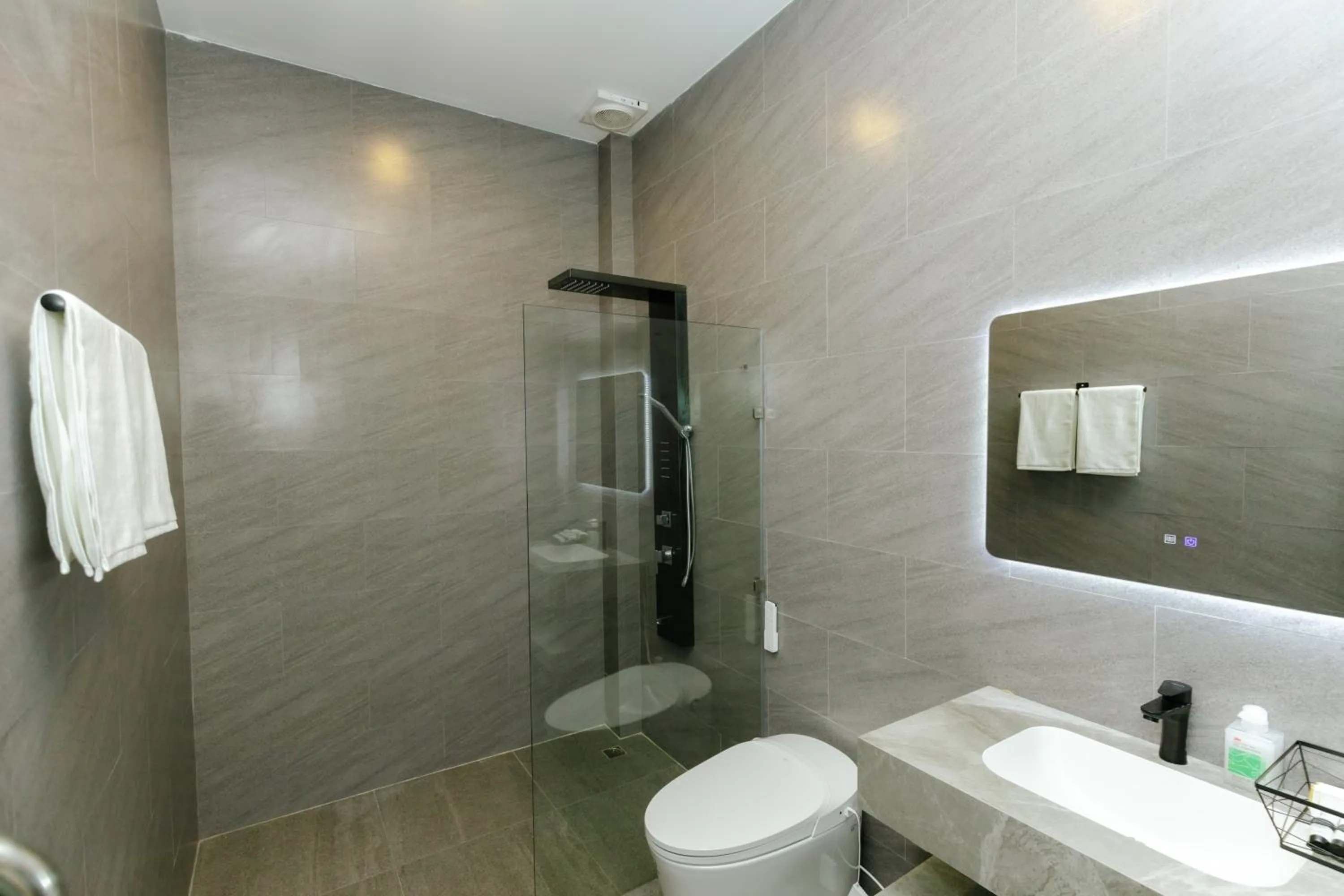 PARACH RESORT KHAOKHo