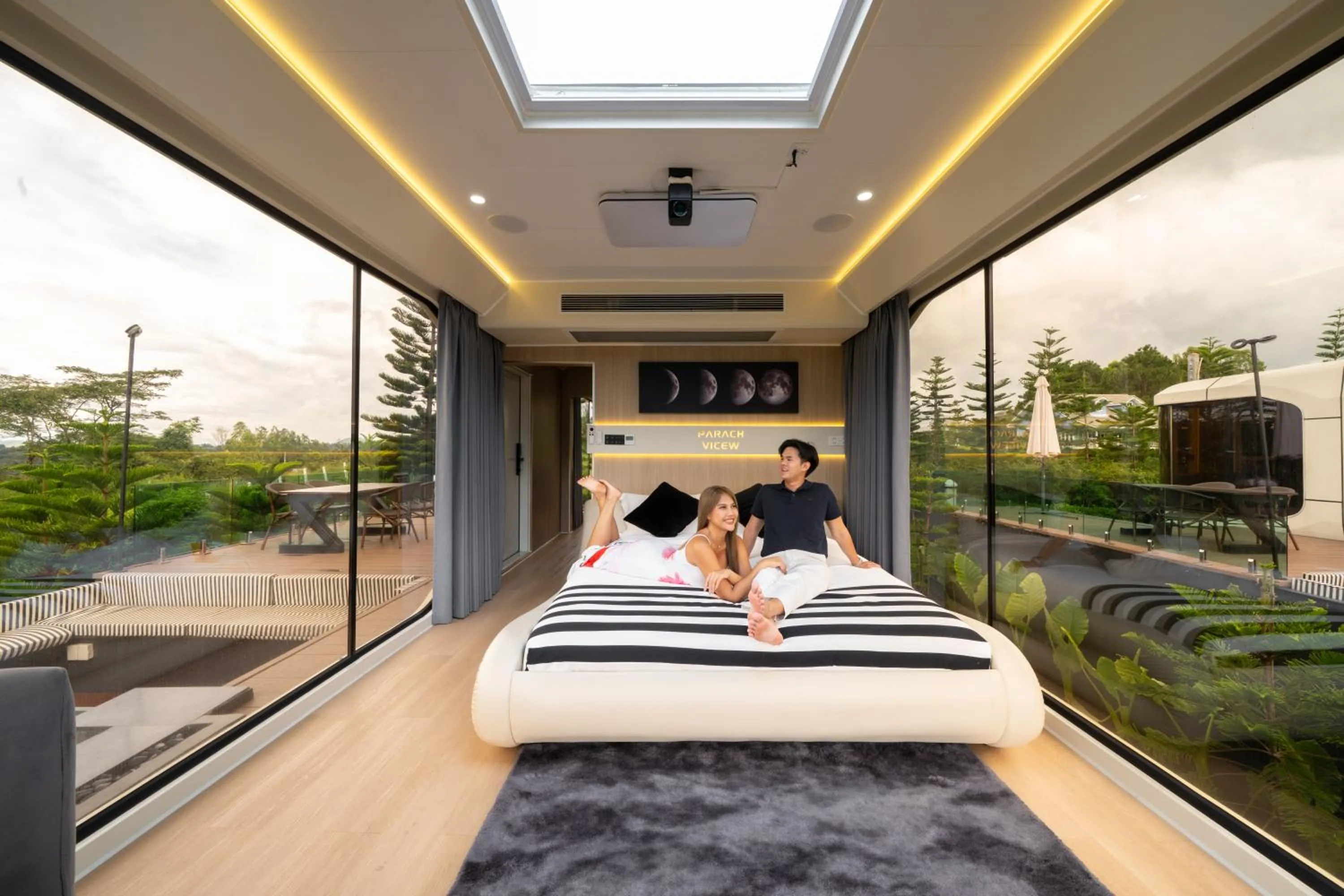 Bed in PARACH RESORT KHAOKHo
