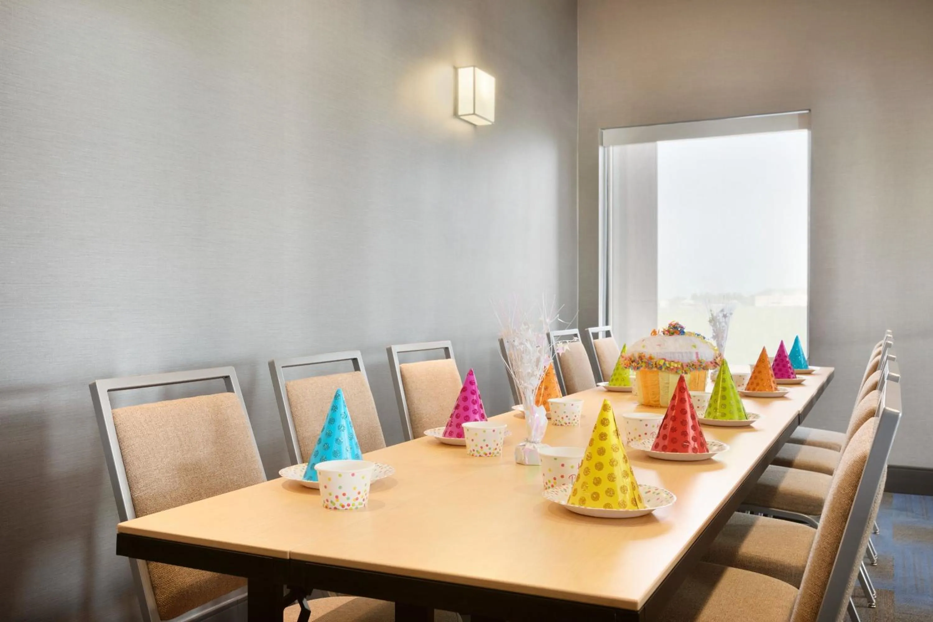 Swimming pool in Four Points by Sheraton Fargo Medical Center