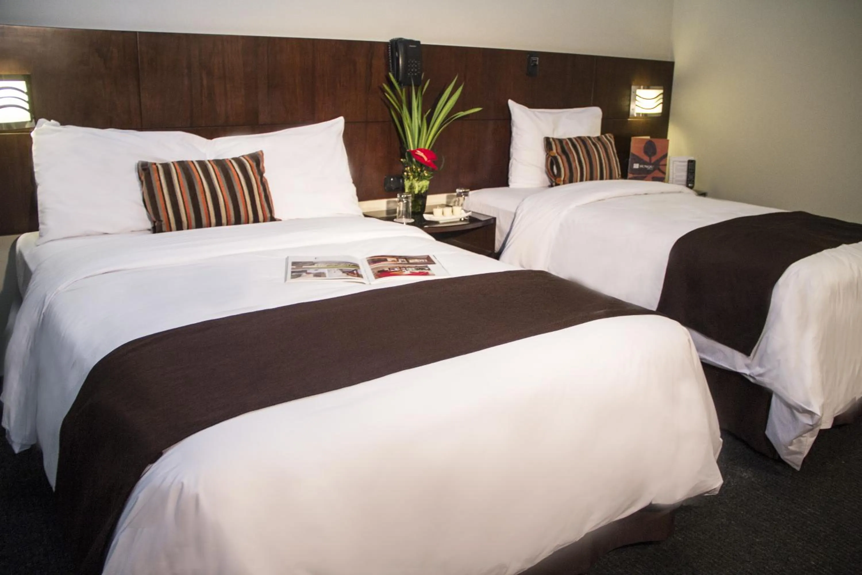 Bedroom, Bed in Hotel Sunqu