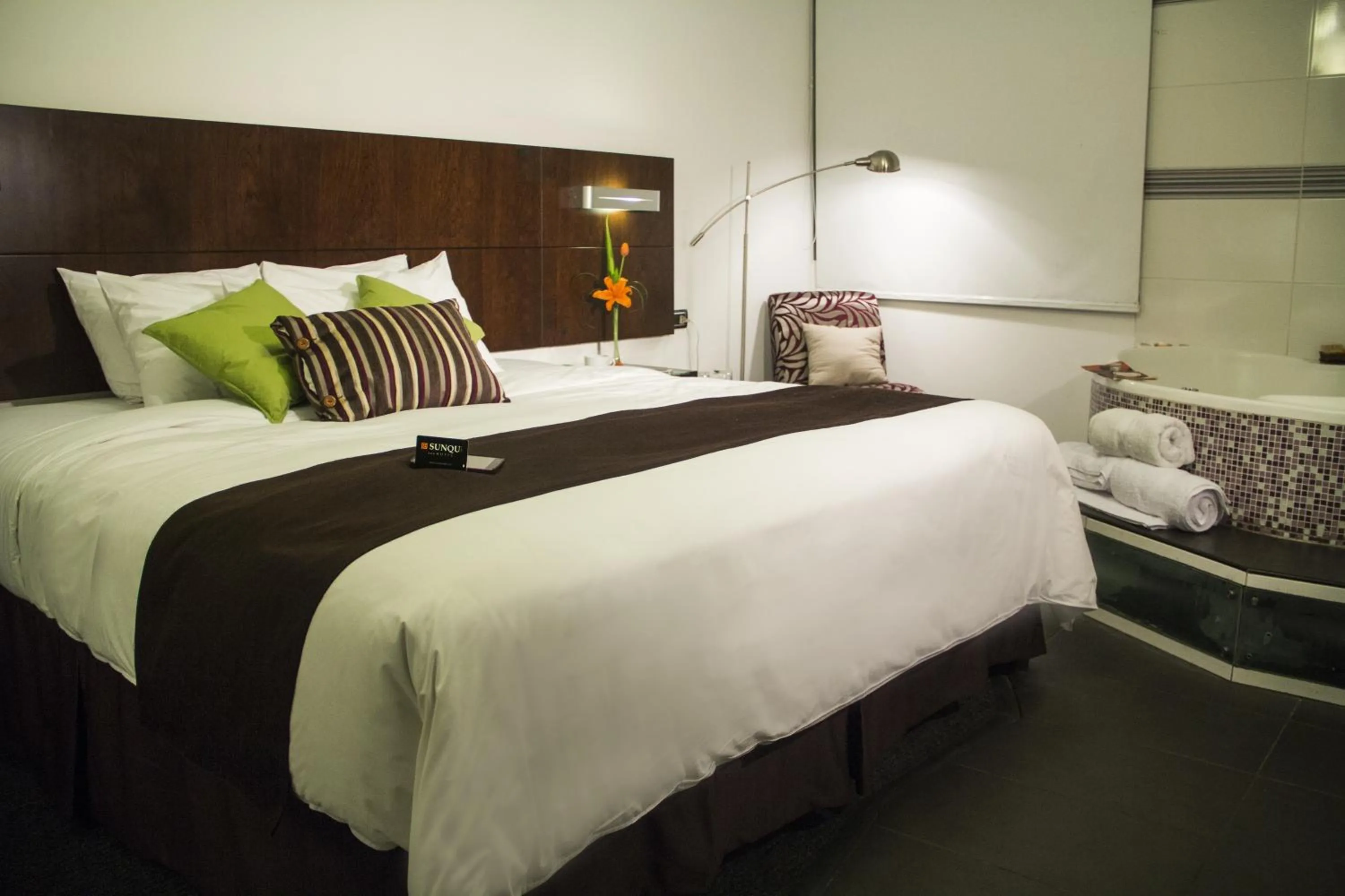 Photo of the whole room, Bed in Hotel Sunqu