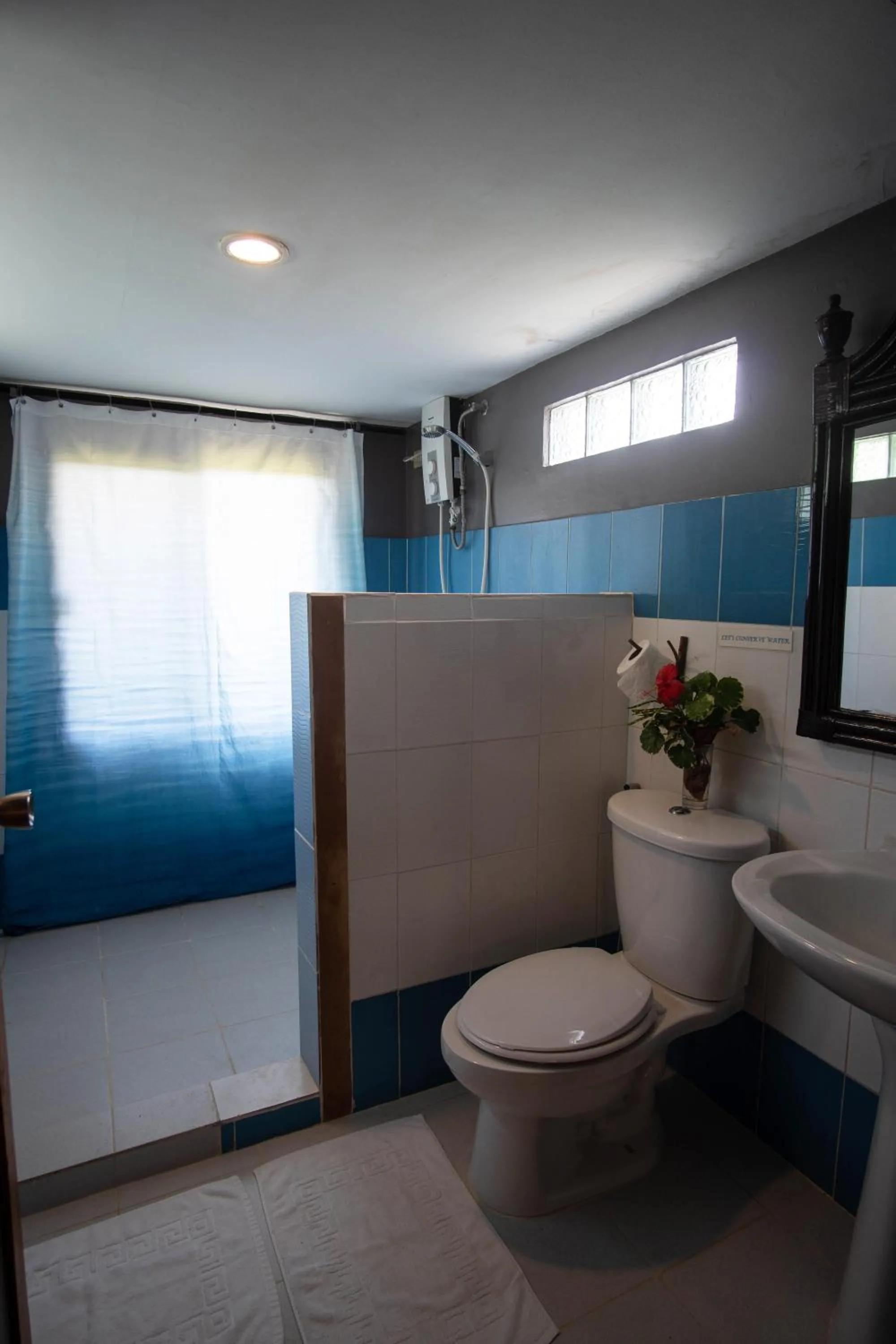 Shower in La Estancia Busuanga