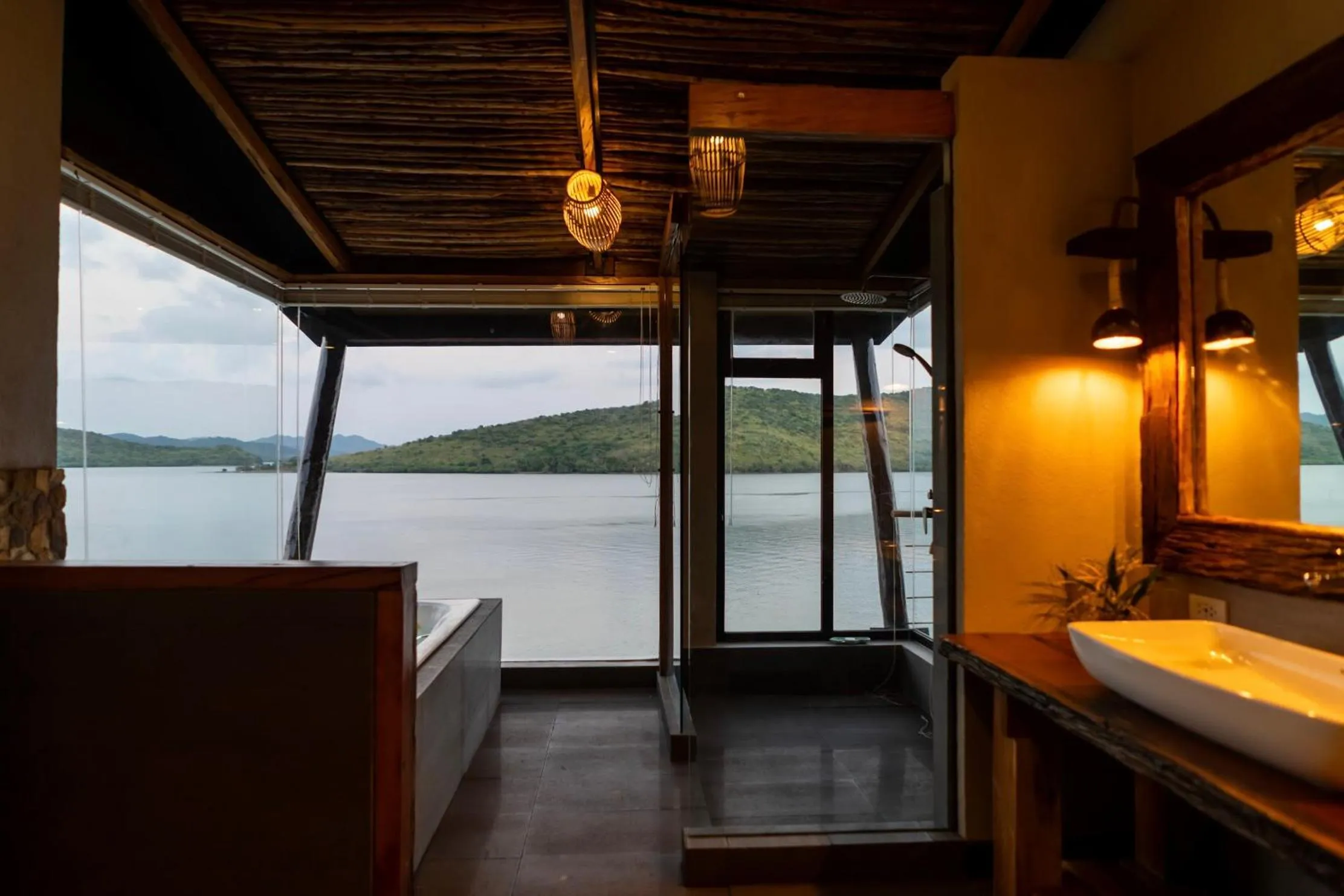 Shower in La Estancia Busuanga