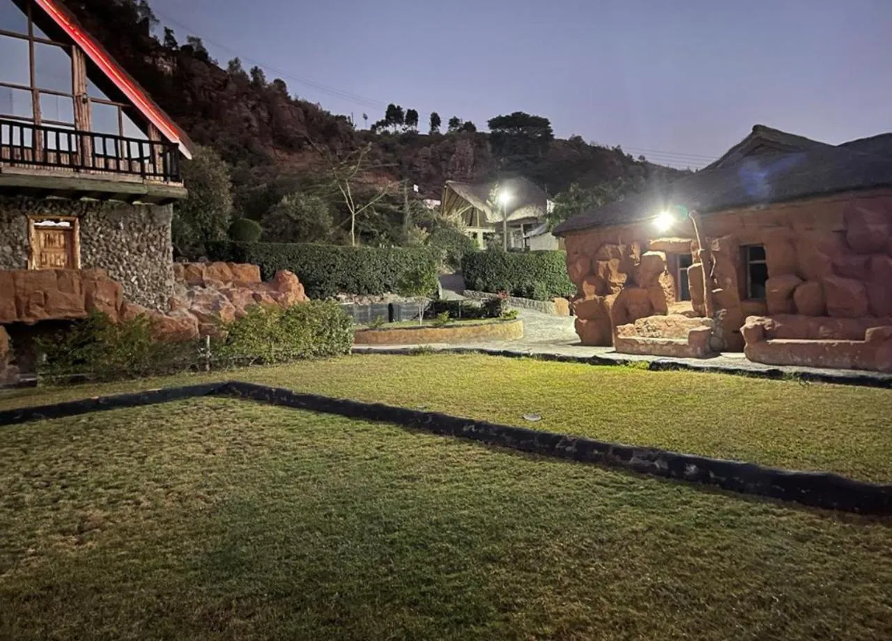 Night in Enkapune Resort Naivasha