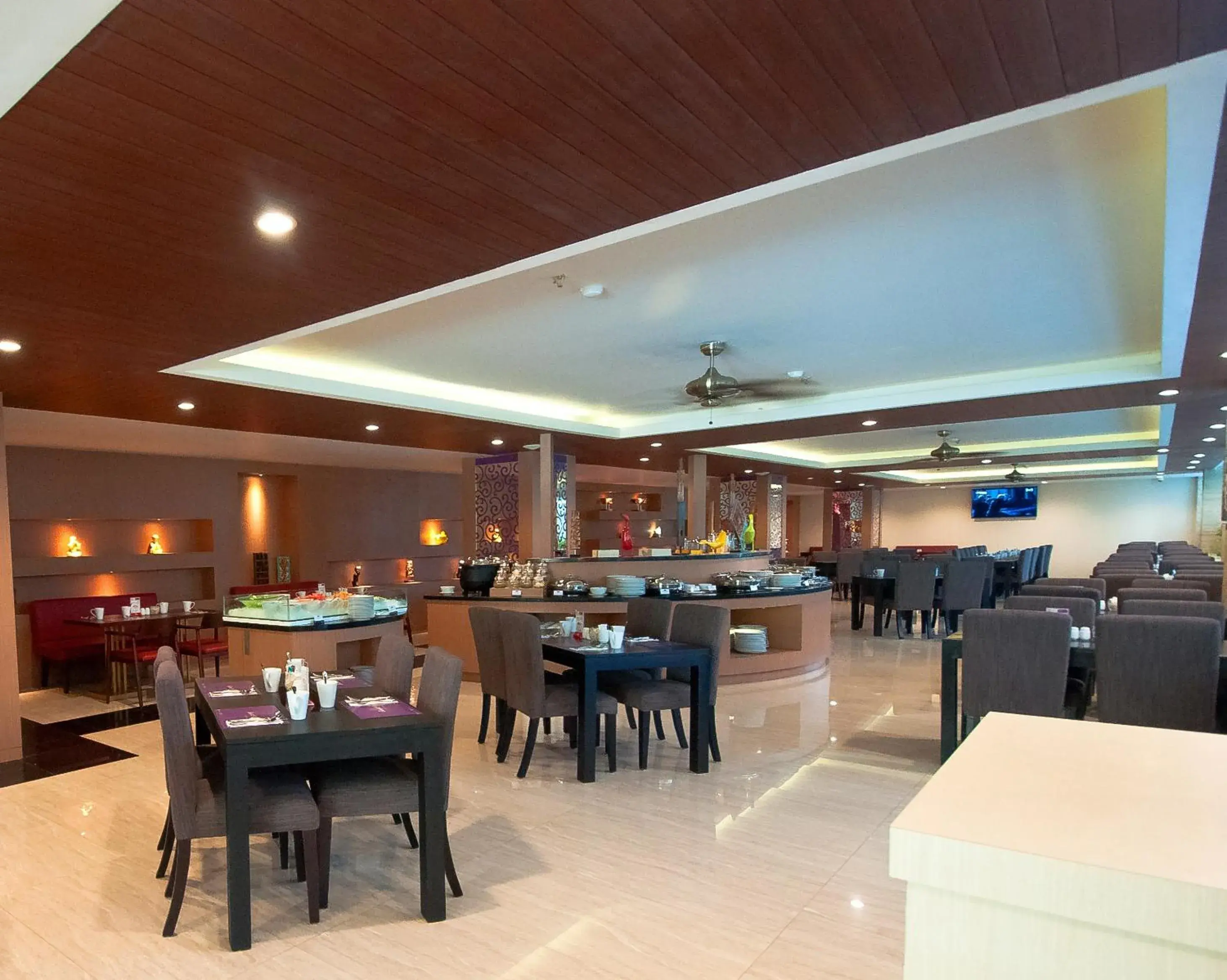 Restaurant/places to eat in Quest San Denpasar by ASTON Restaurant/places to eat in Quest San Denpasar by ASTON