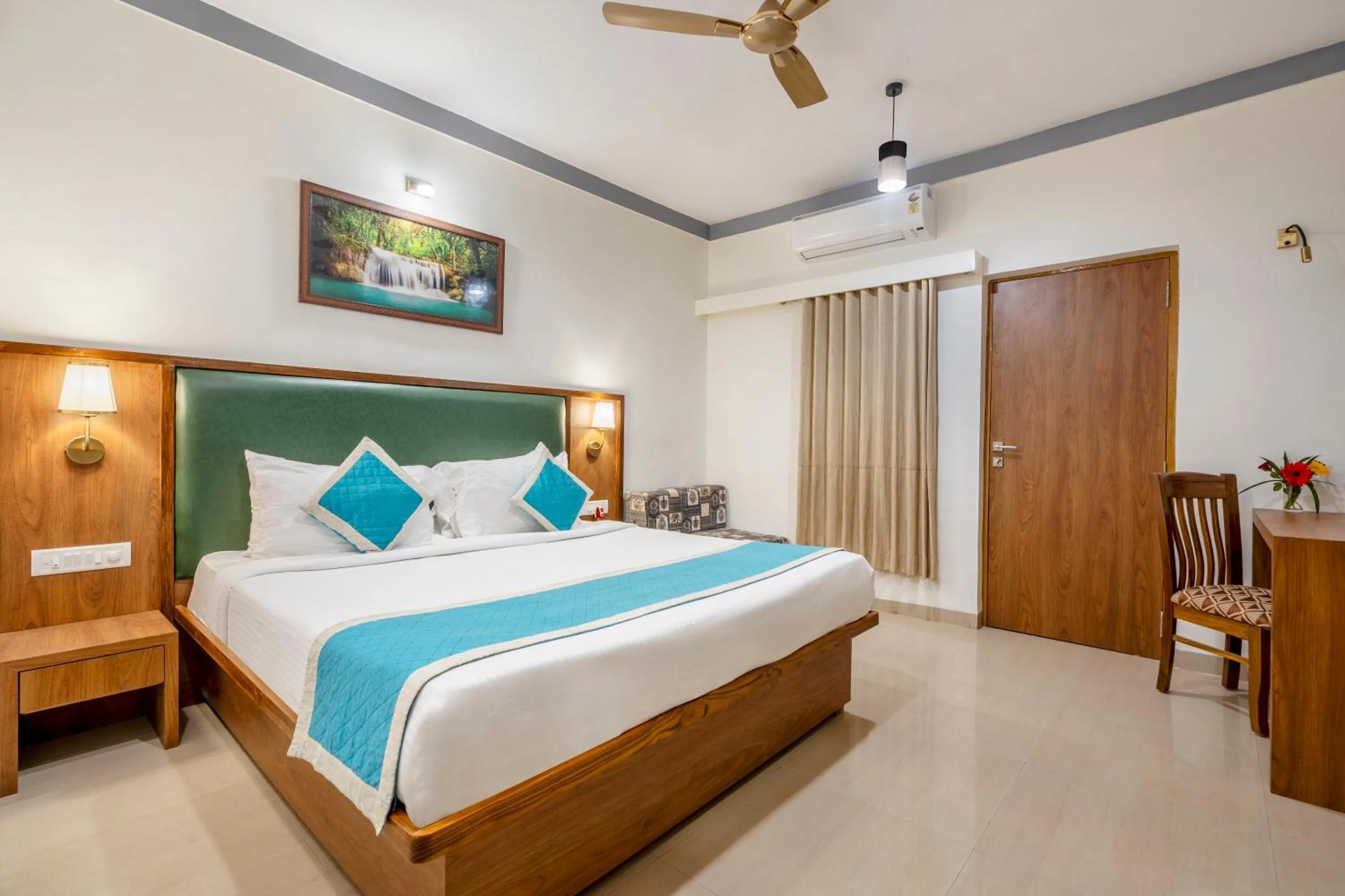 Bedroom, Bed in Nature Trails Durshet, Khopoli