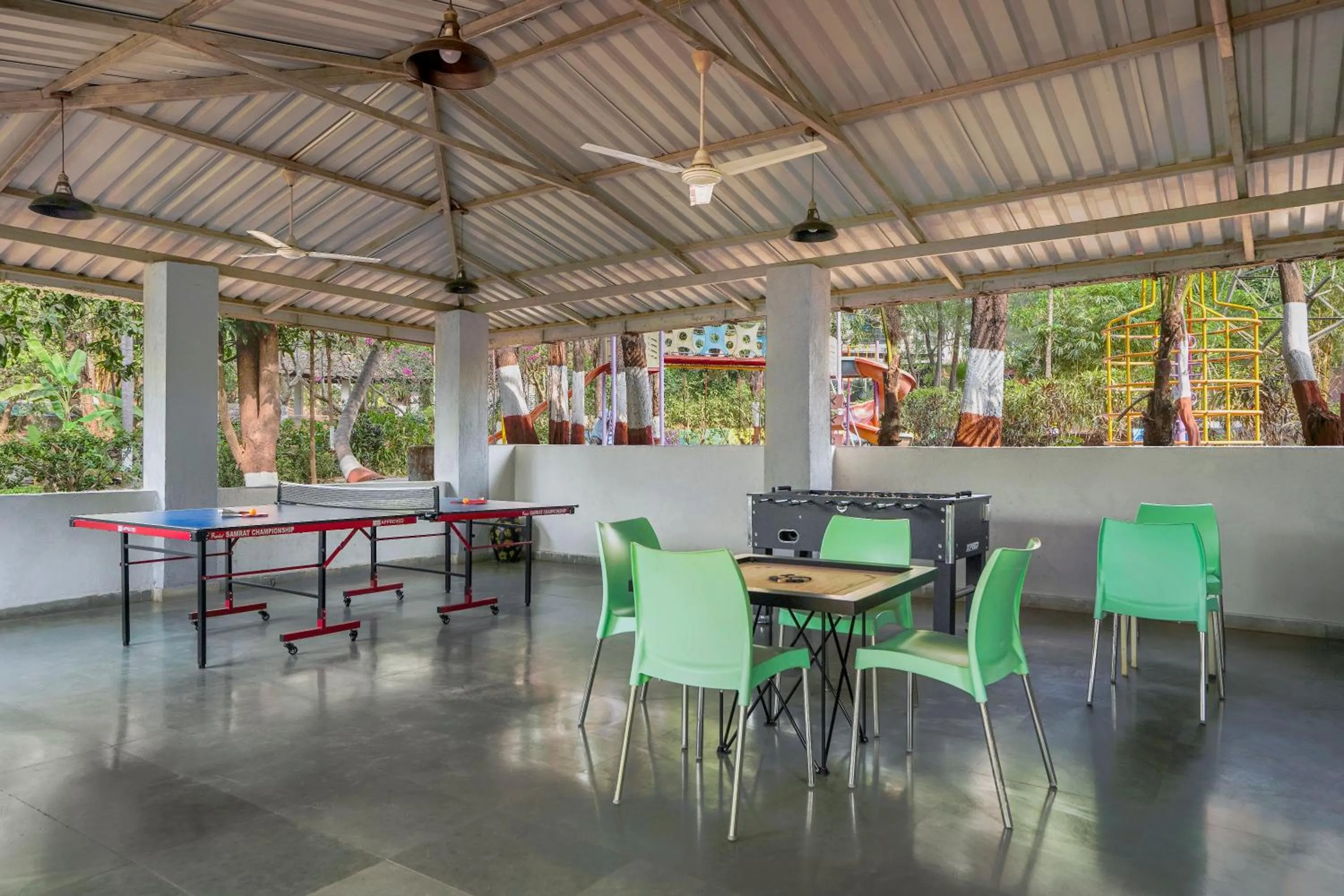 Restaurant/places to eat in Nature Trails Durshet, Khopoli