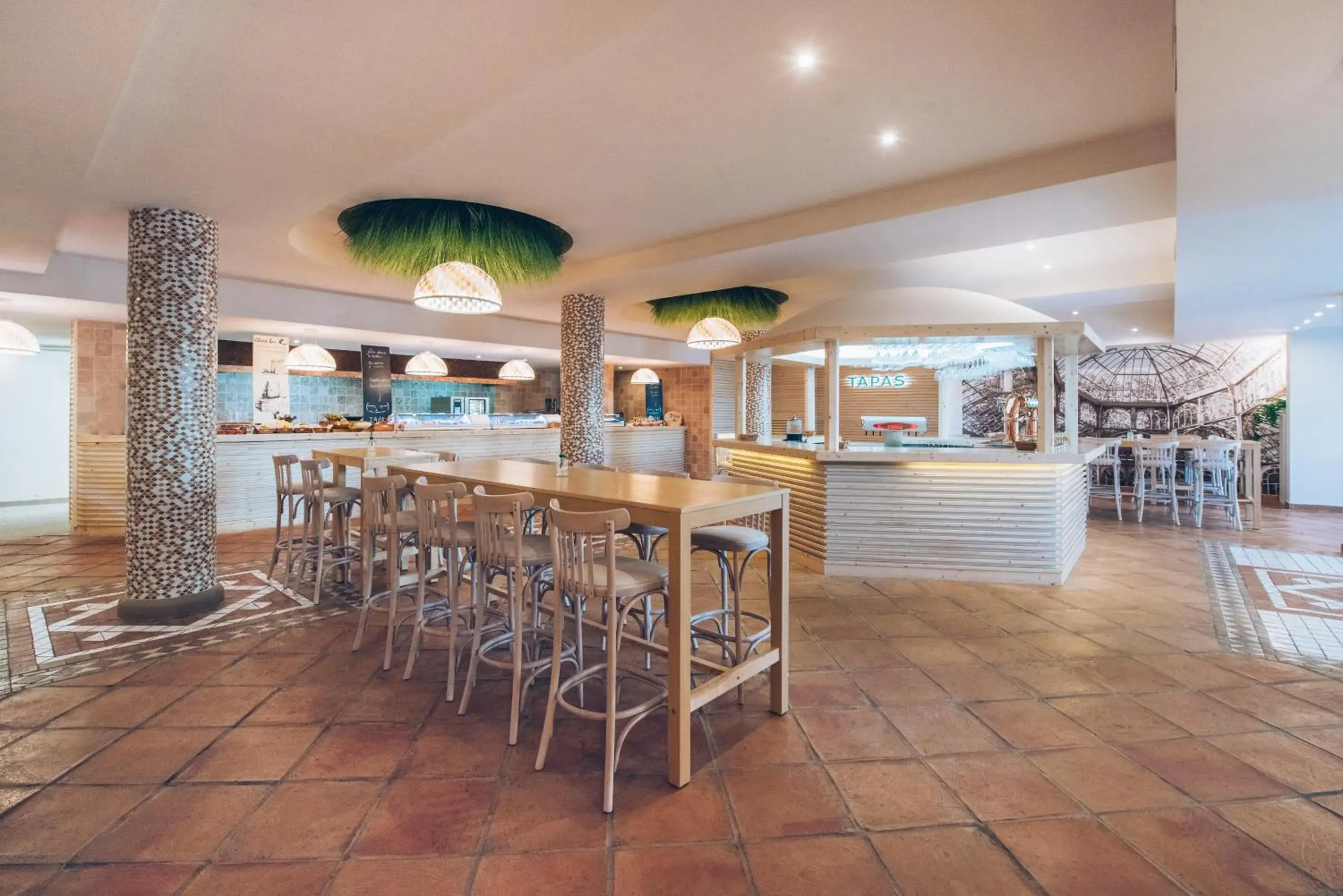 Restaurant/places to eat in Iberostar Waves Playa Gaviotas All Inclusive Restaurant/places to eat in Iberostar Waves Playa Gaviotas All Inclusive