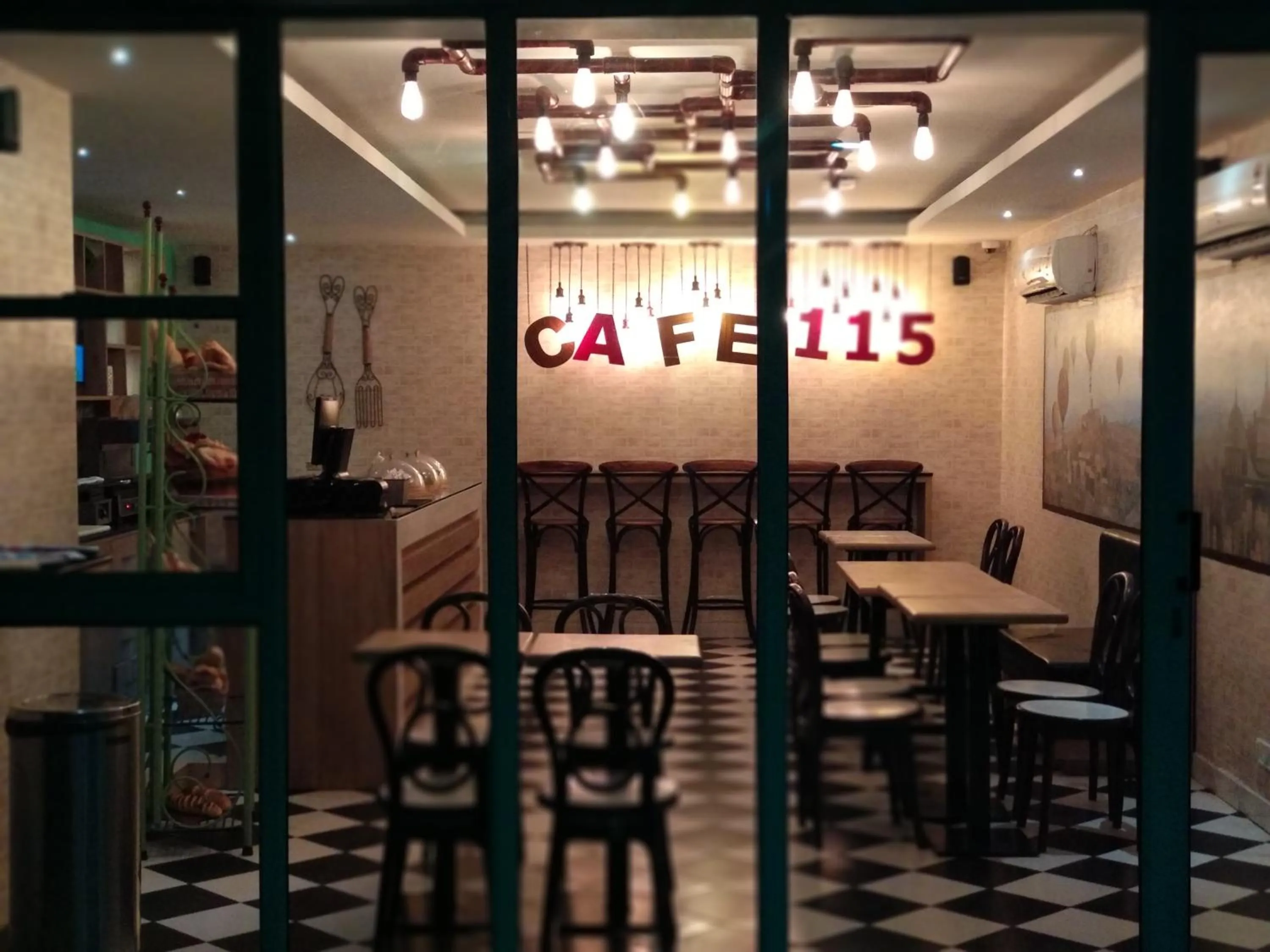 Restaurant/places to eat in Oakwood Residence Kapil Hyderabad