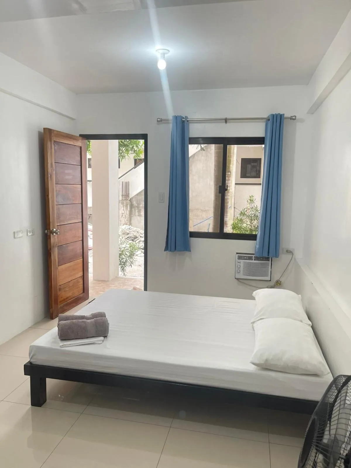 Bed in The Palines Apartment Hotel