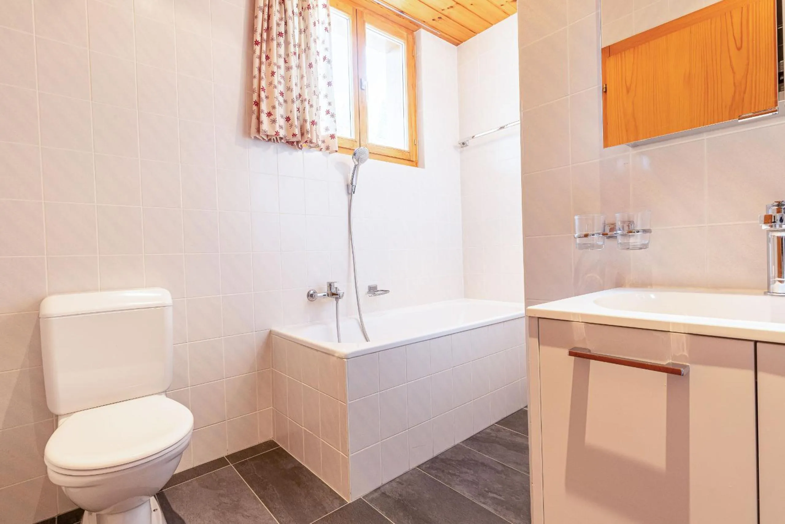 Bathroom in Meinaz W 030 - QUIET apartment 7 pers