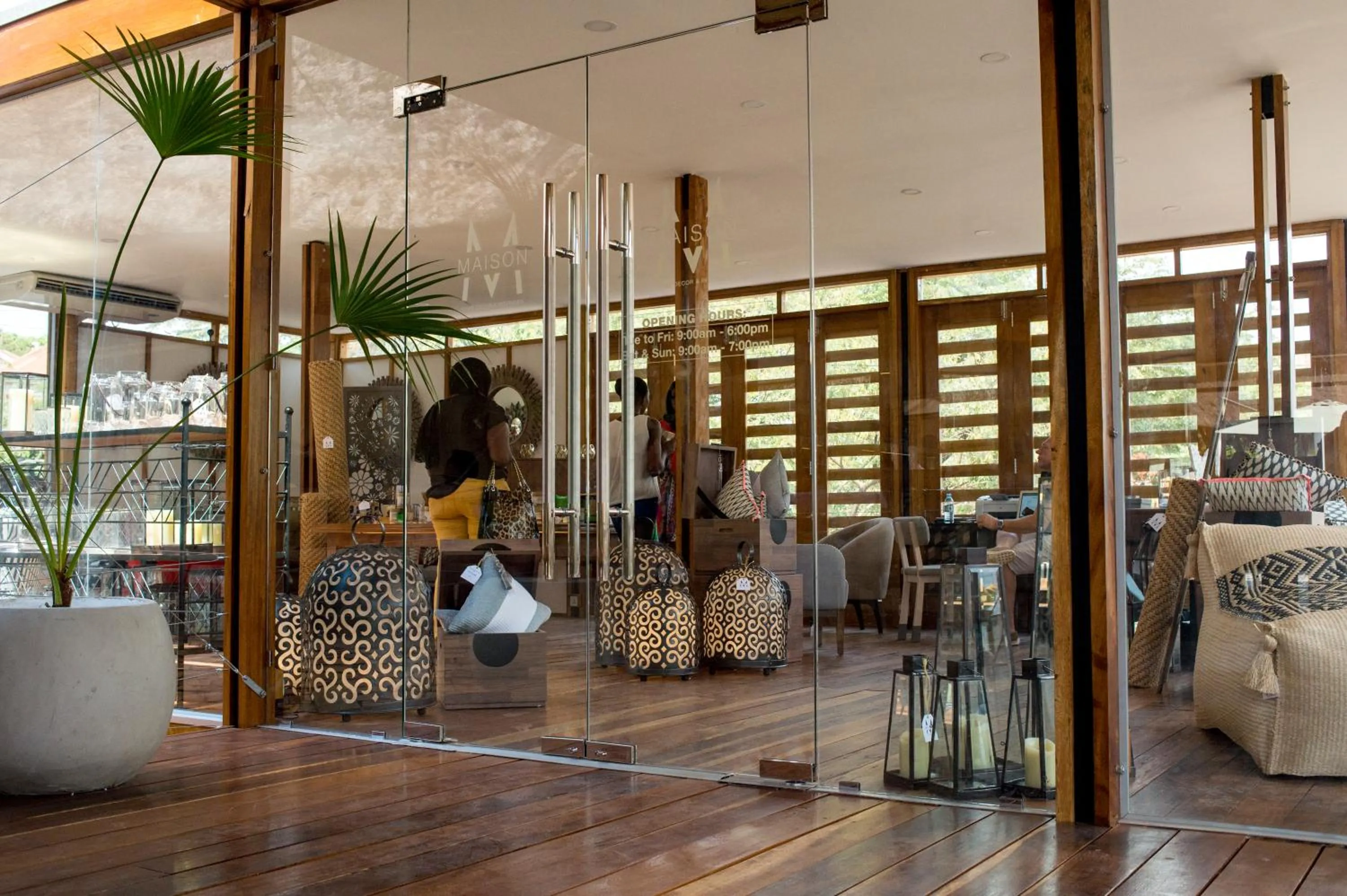 Shopping Area in Le Petit Village Boutique Hotel & Spa