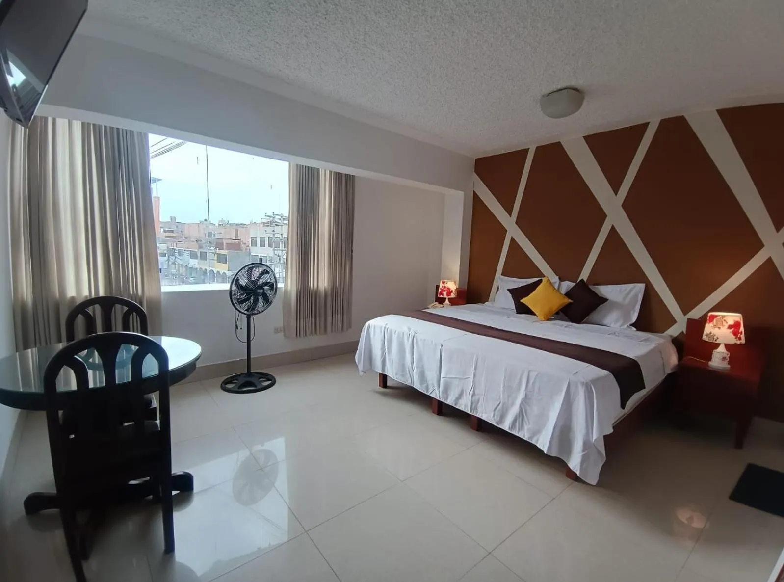 Silvana Hostal