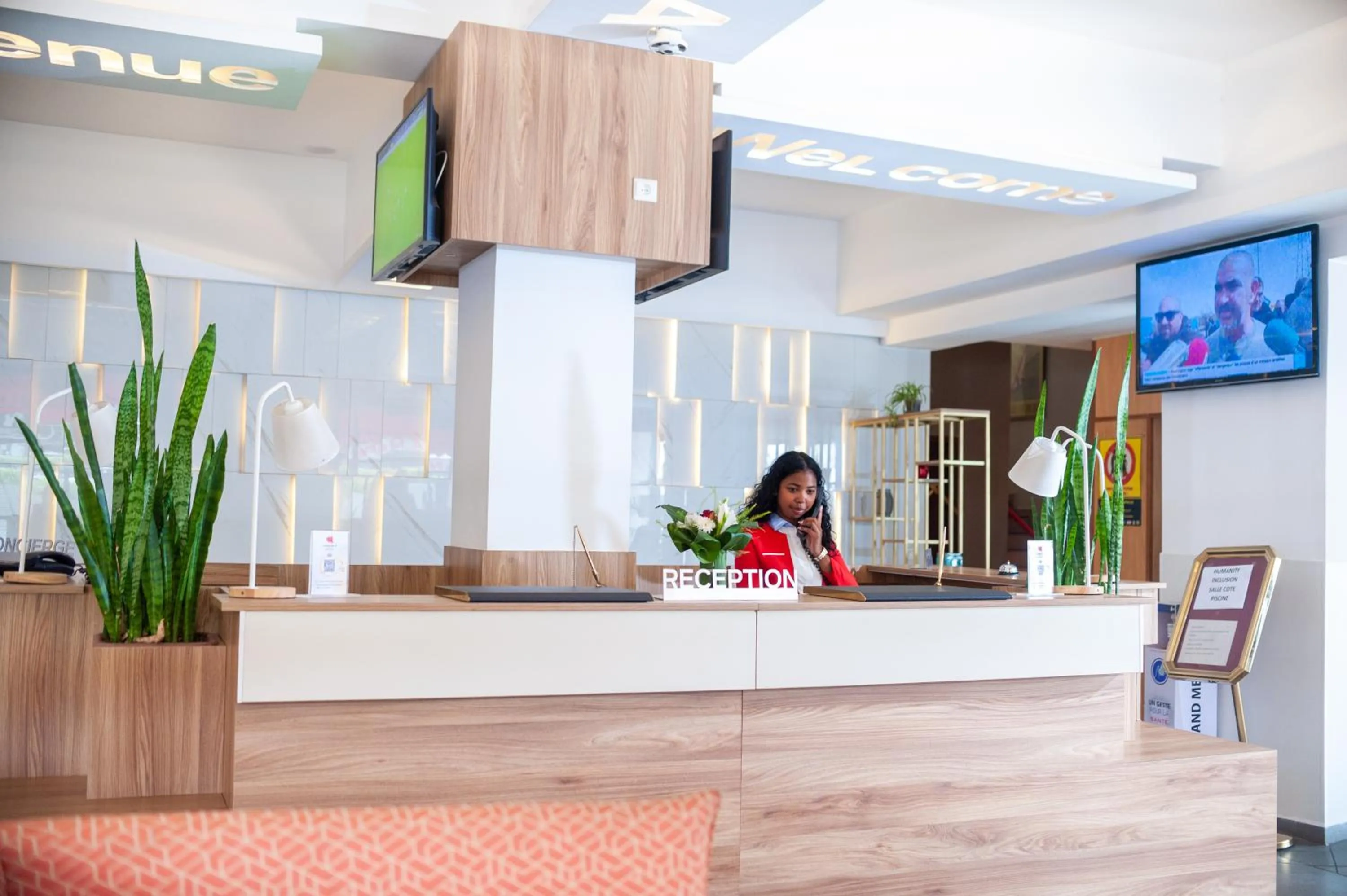 Lobby or reception in Le Grand Mellis Hôtel & Spa