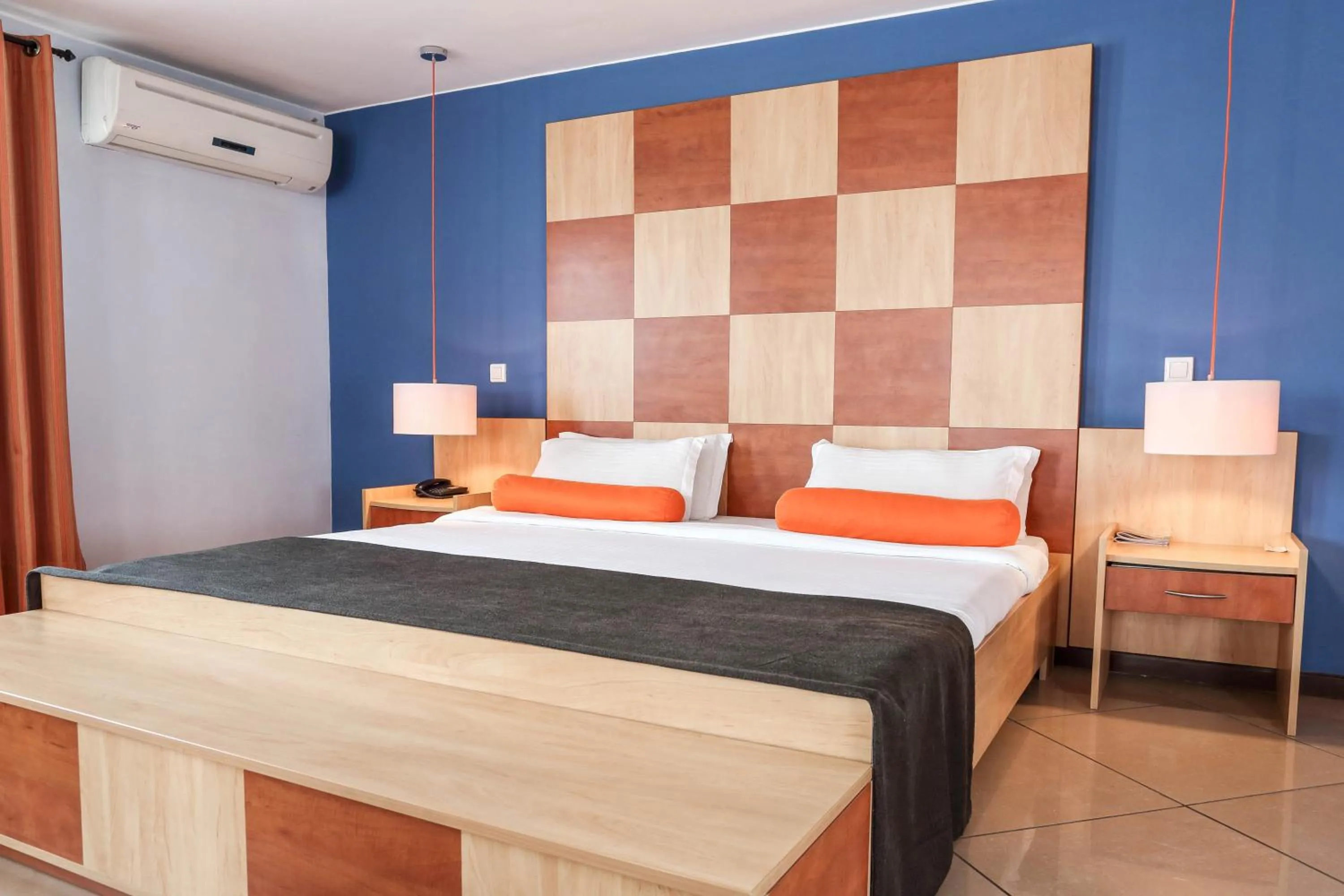 Bedroom, Bed in Le Grand Mellis Hôtel & Spa