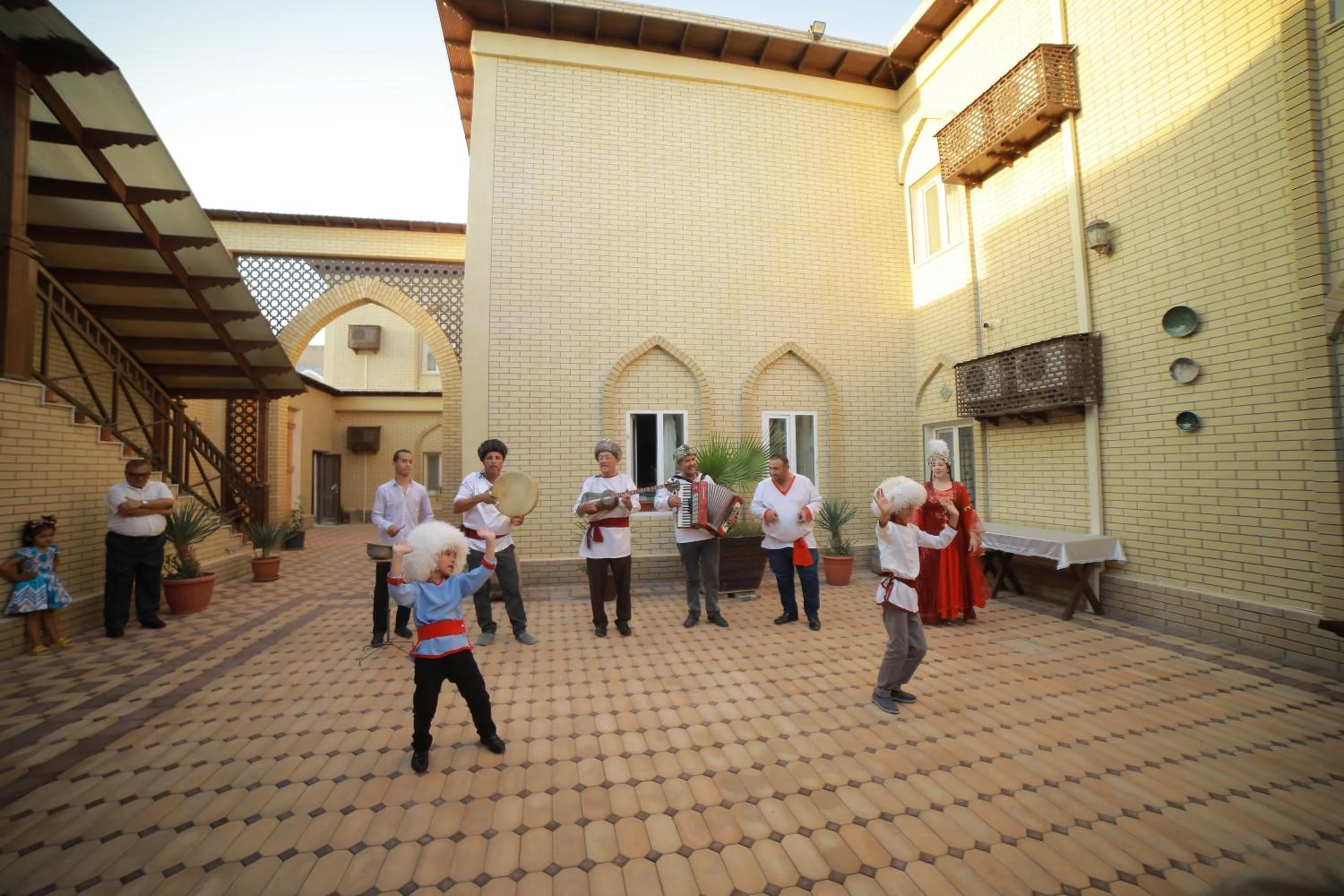 Patio in Arkanchi Hotel