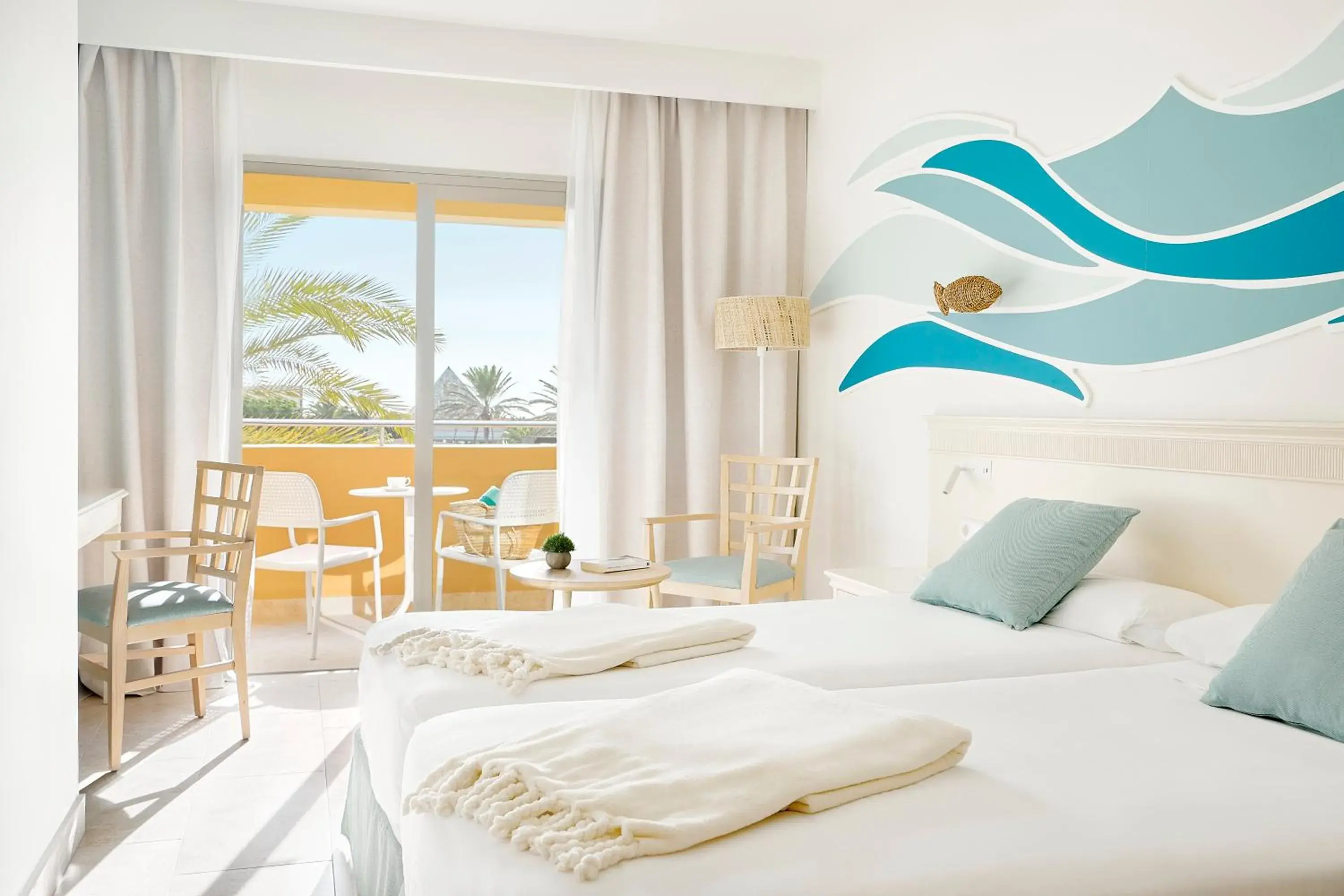 Balcony/Terrace, Bed in Iberostar Waves Gaviotas Park Balcony/Terrace, Bed in Iberostar Waves Gaviotas Park