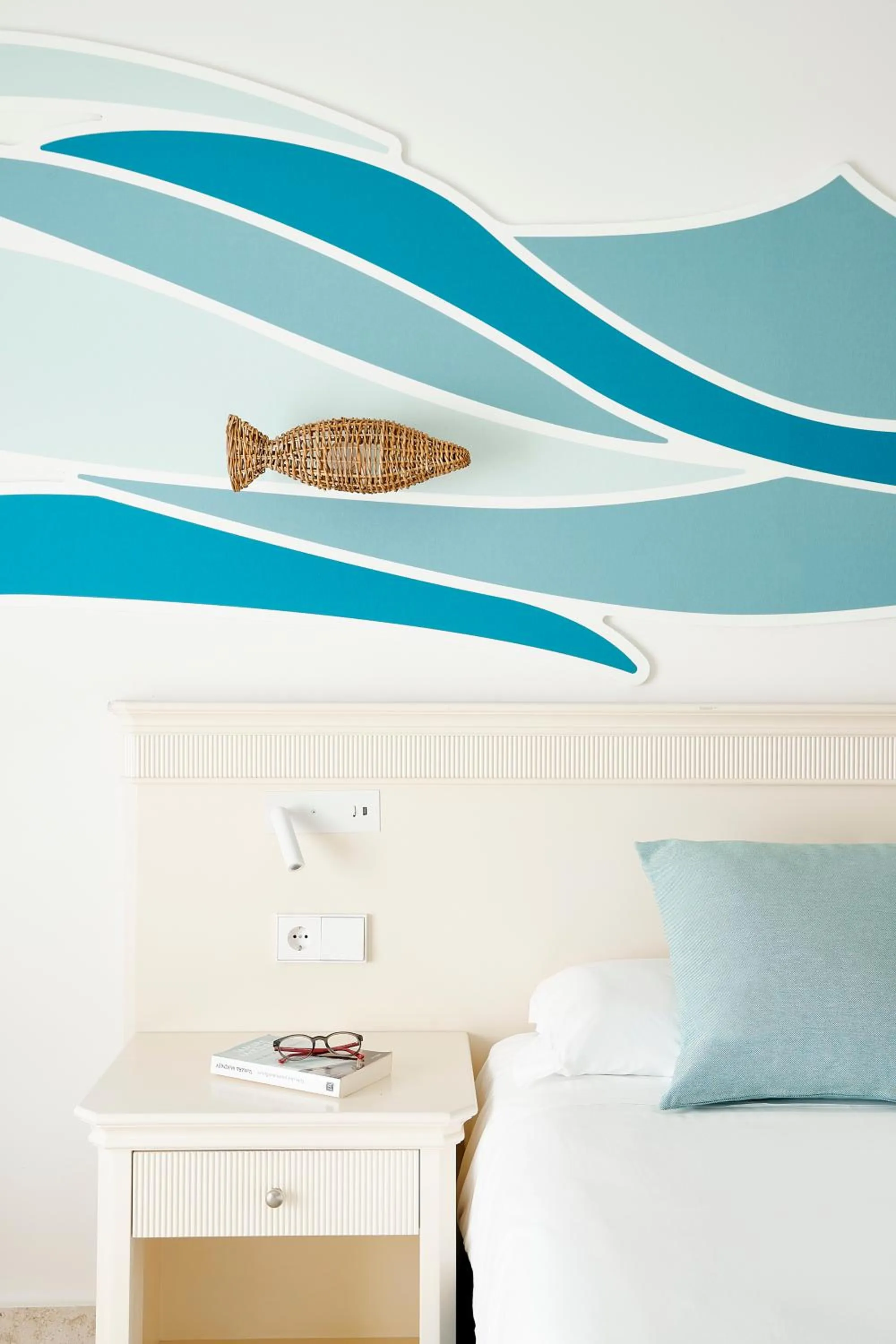 Bed in Iberostar Waves Gaviotas Park