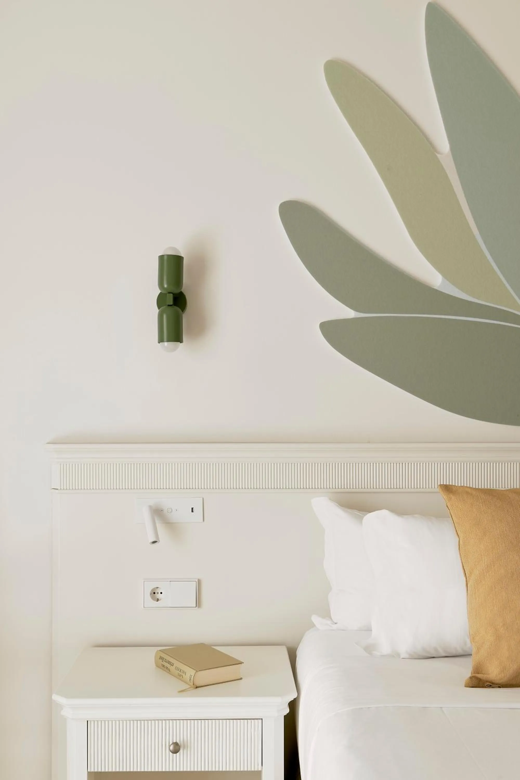 Bed in Iberostar Waves Gaviotas Park