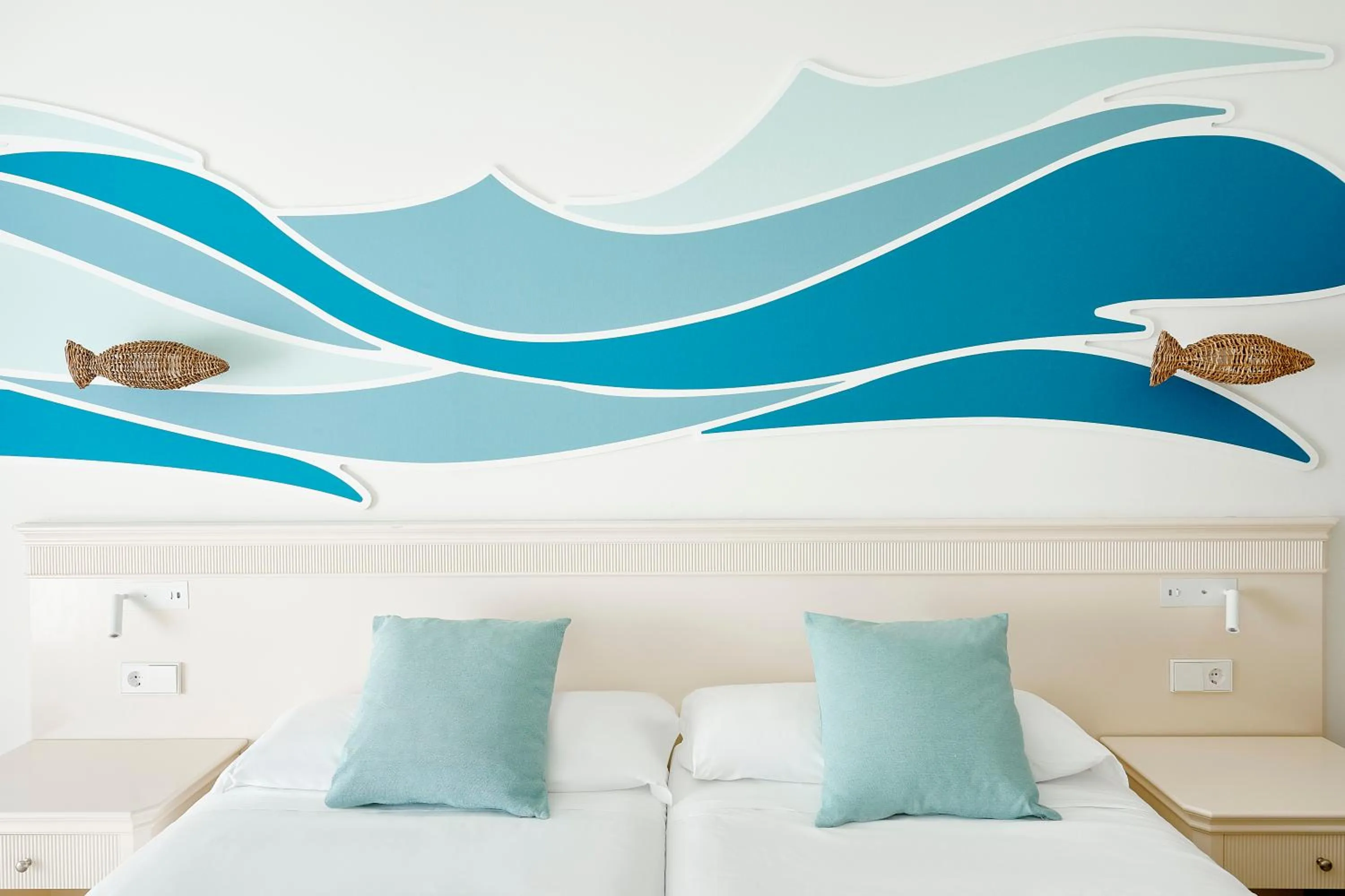 Bed in Iberostar Waves Gaviotas Park