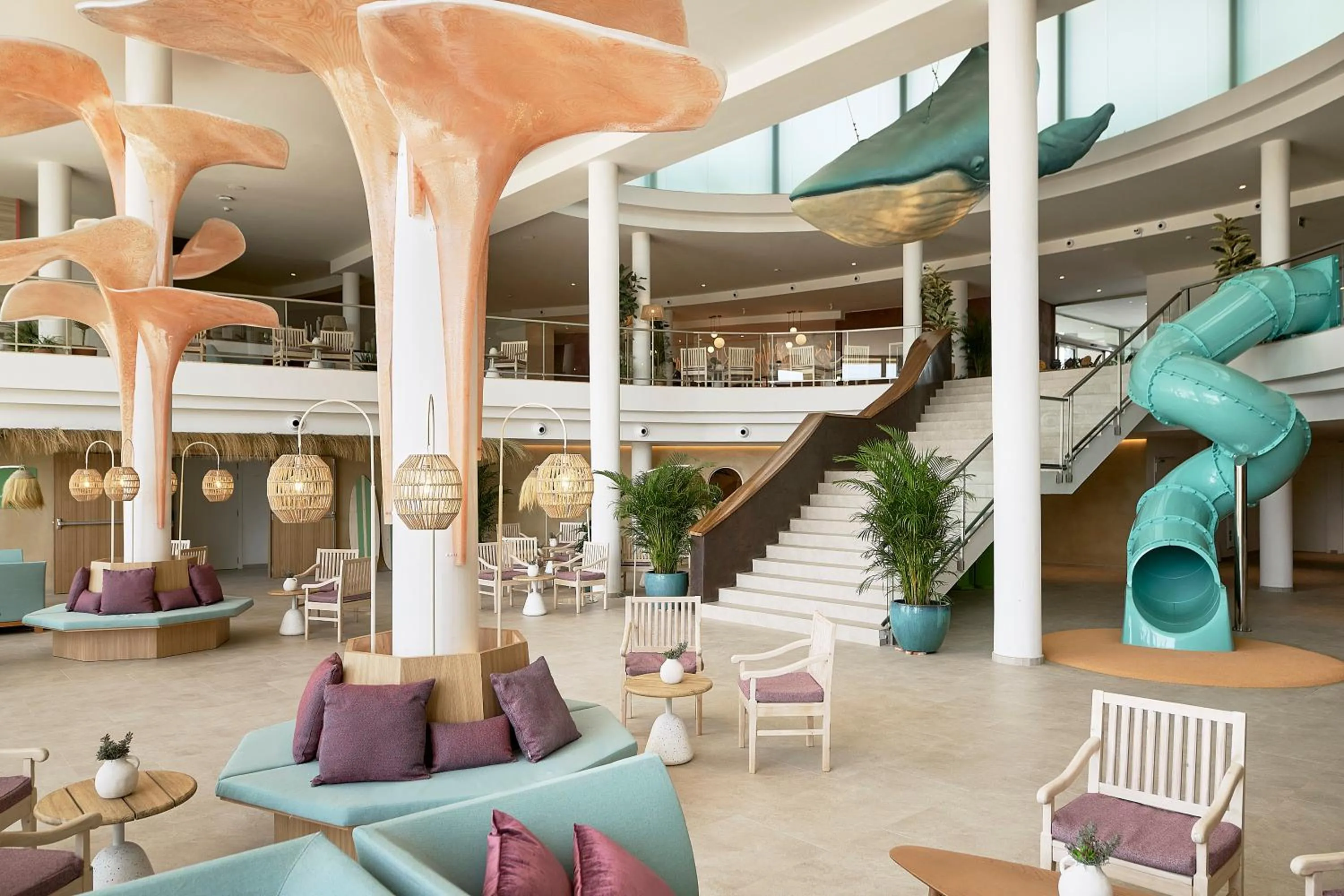 Lobby or reception in Iberostar Waves Gaviotas Park