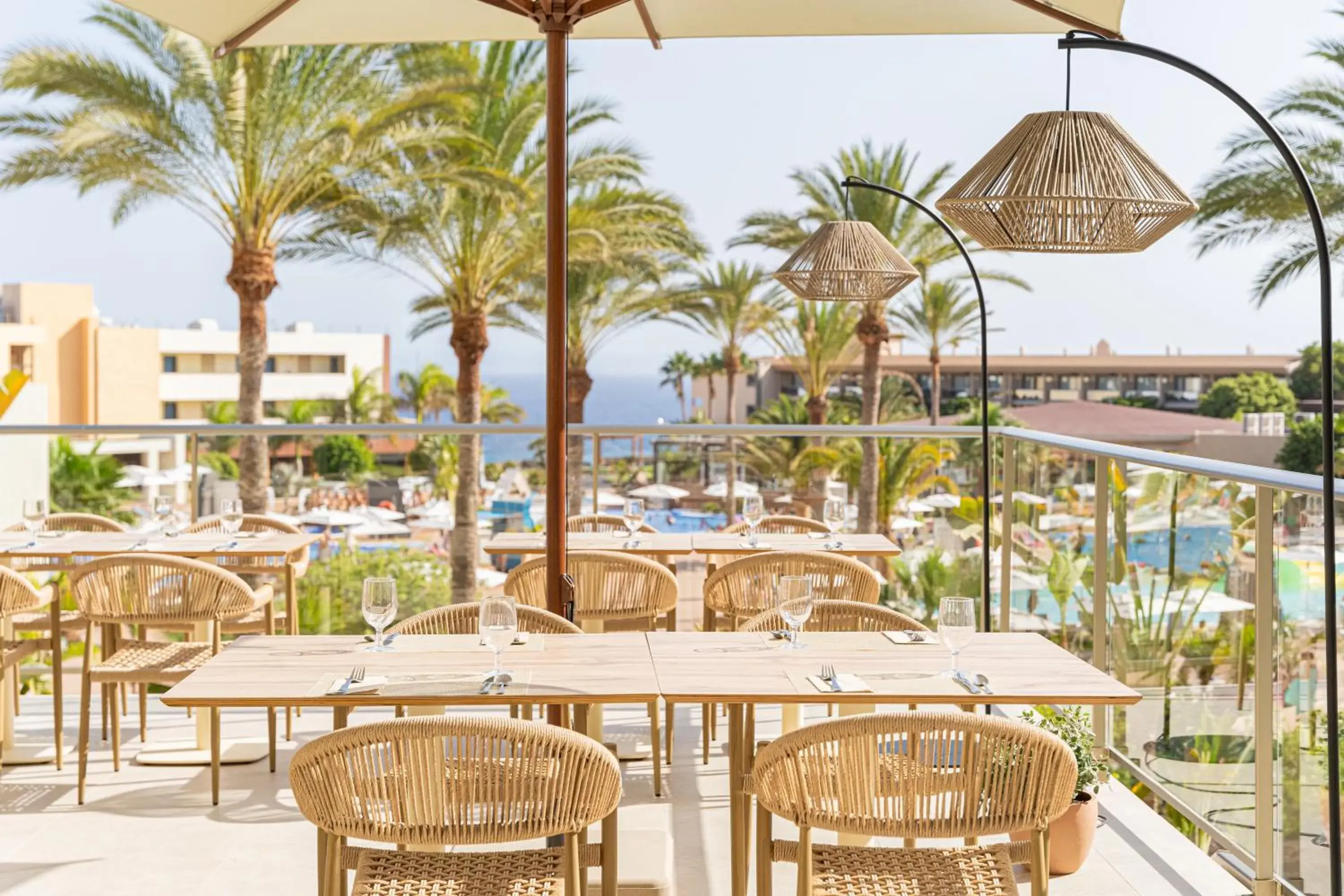 Restaurant/places to eat in Iberostar Waves Gaviotas Park Restaurant/places to eat in Iberostar Waves Gaviotas Park