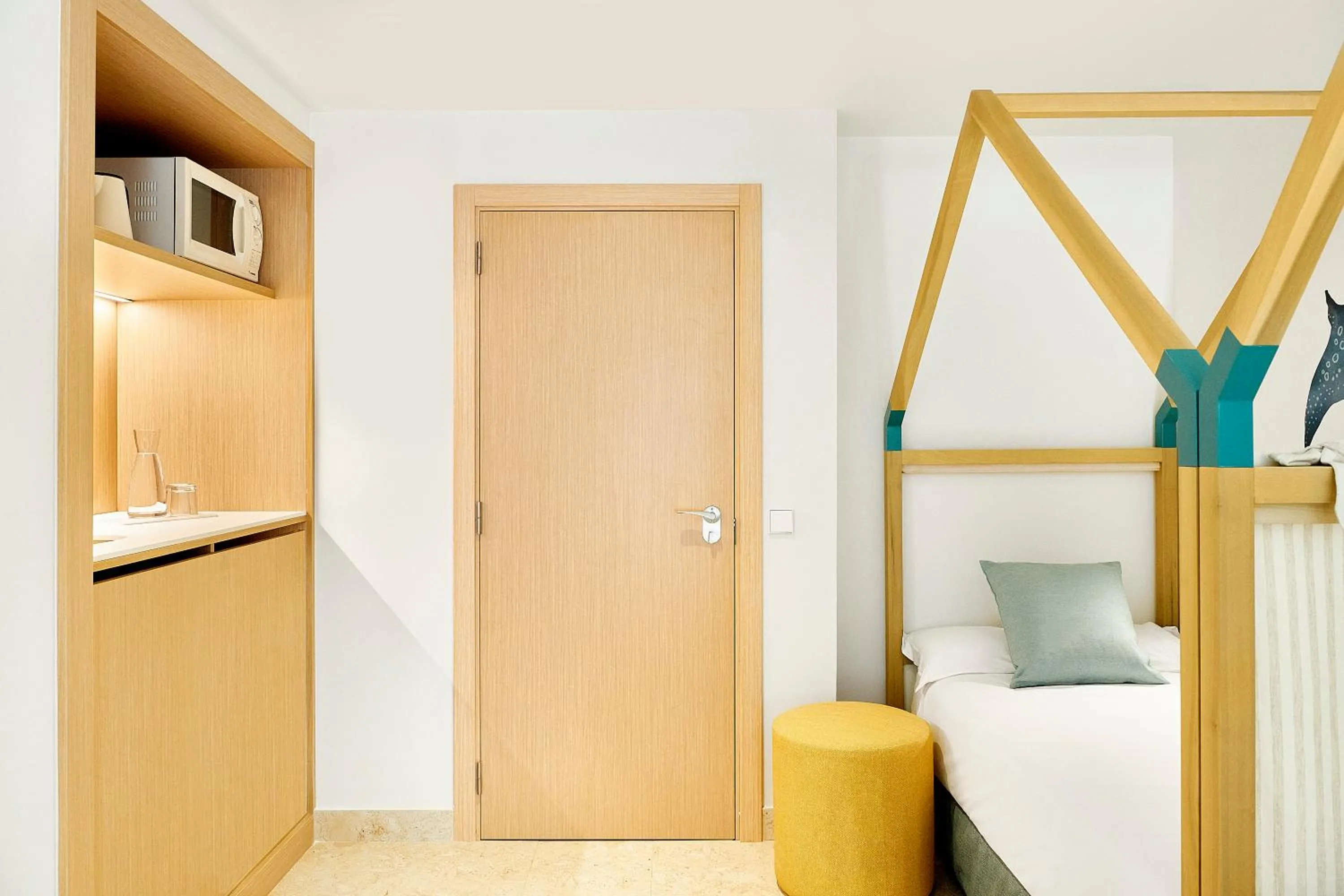 Bed in Iberostar Waves Gaviotas Park