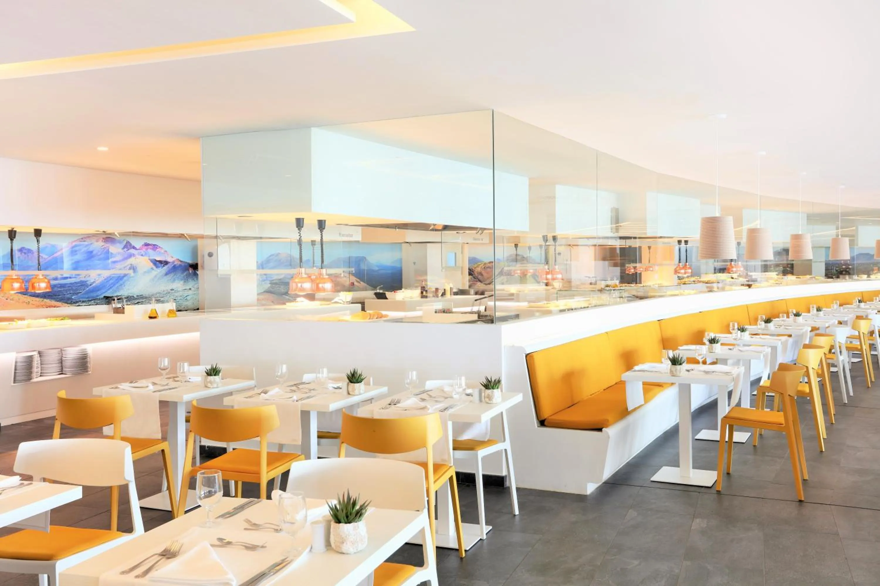 Restaurant/places to eat in Iberostar Selection Lanzarote Park