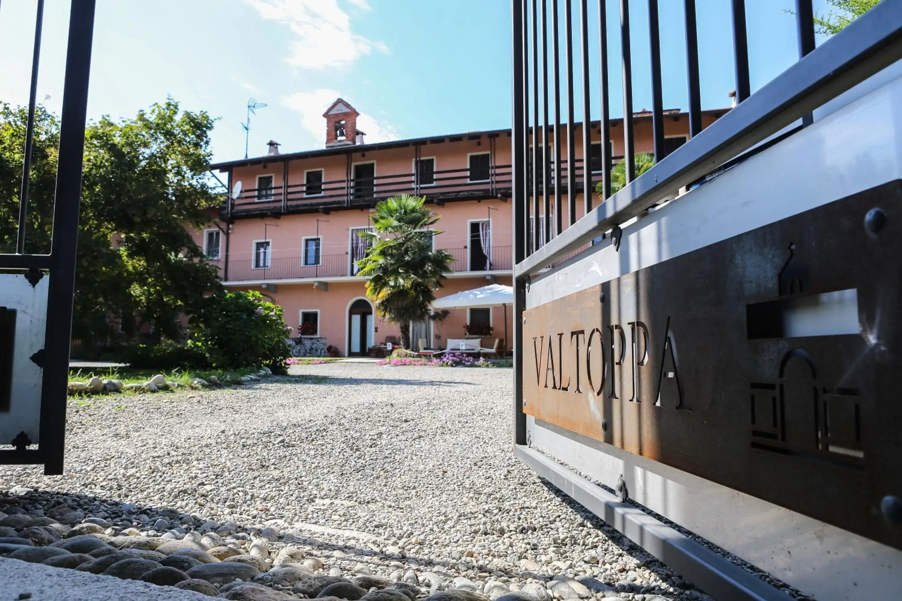 Tenuta Valtoppa Tenuta Valtoppa