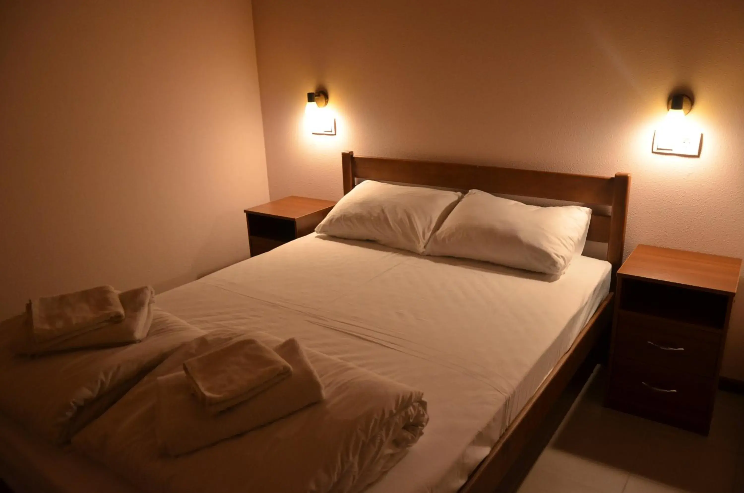 Budget Double Room in Hostel VShokoladi Budget Double Room in Hostel VShokoladi