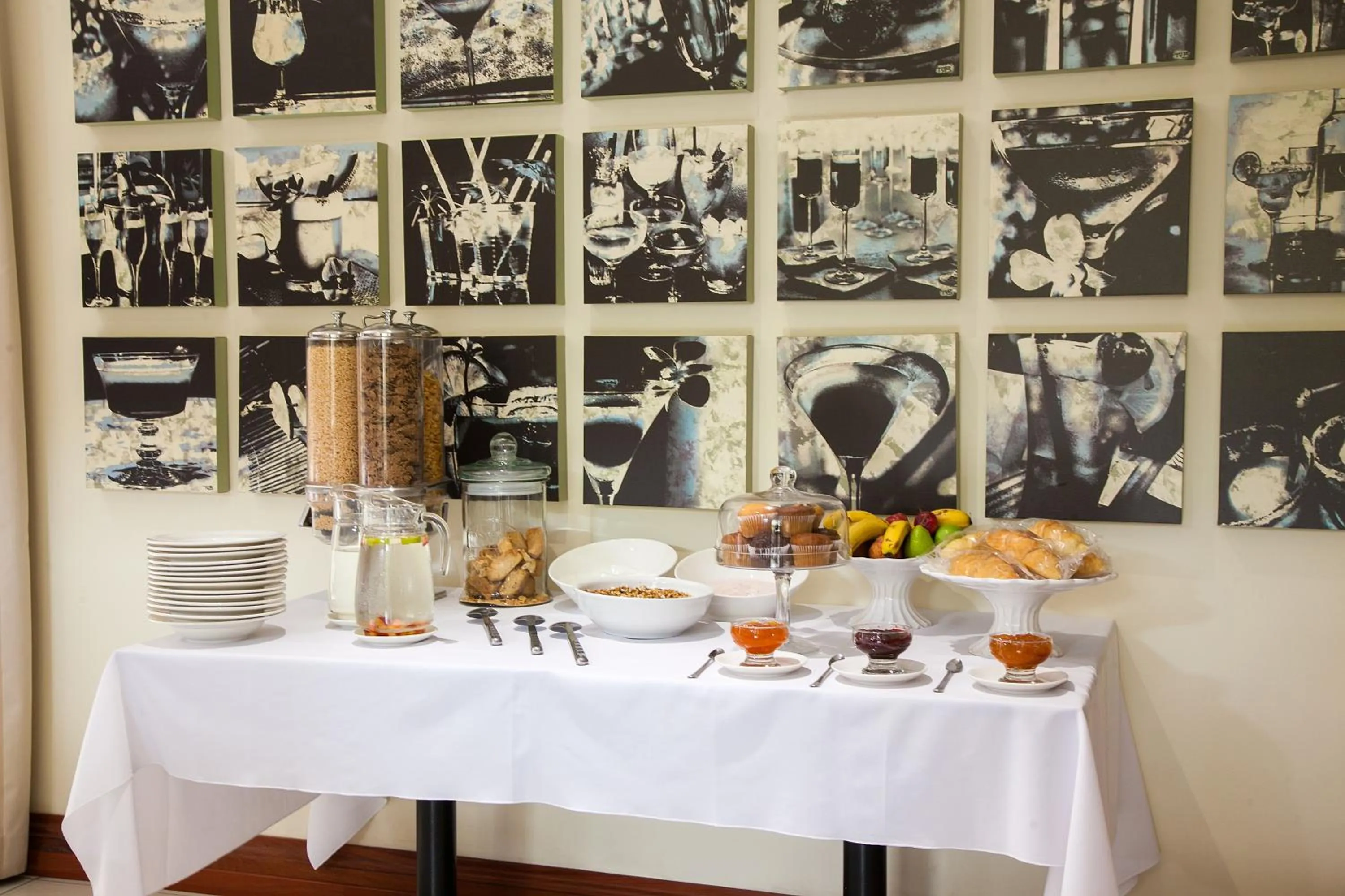 Food and drinks in The Links Guest House