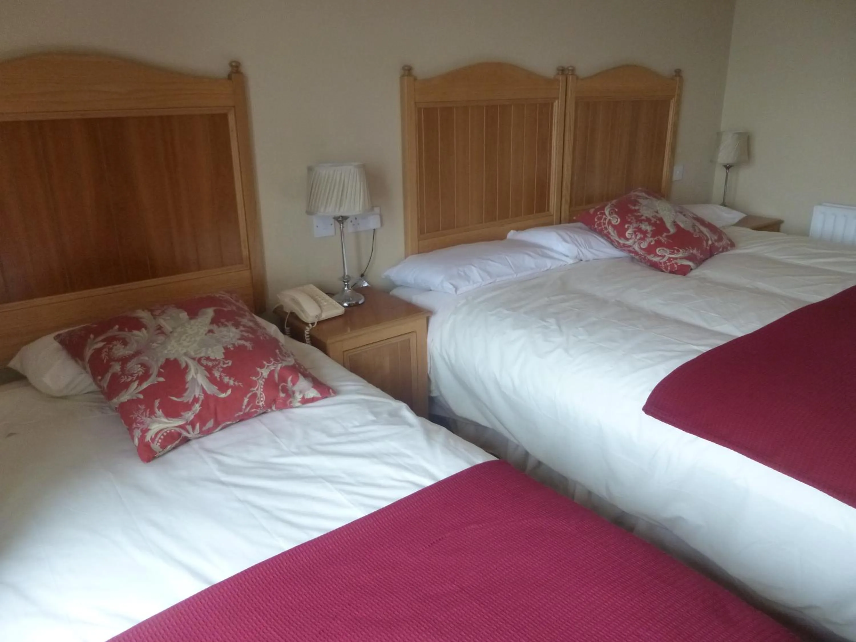 Bedroom, Bed in Óstán Oileán Acla