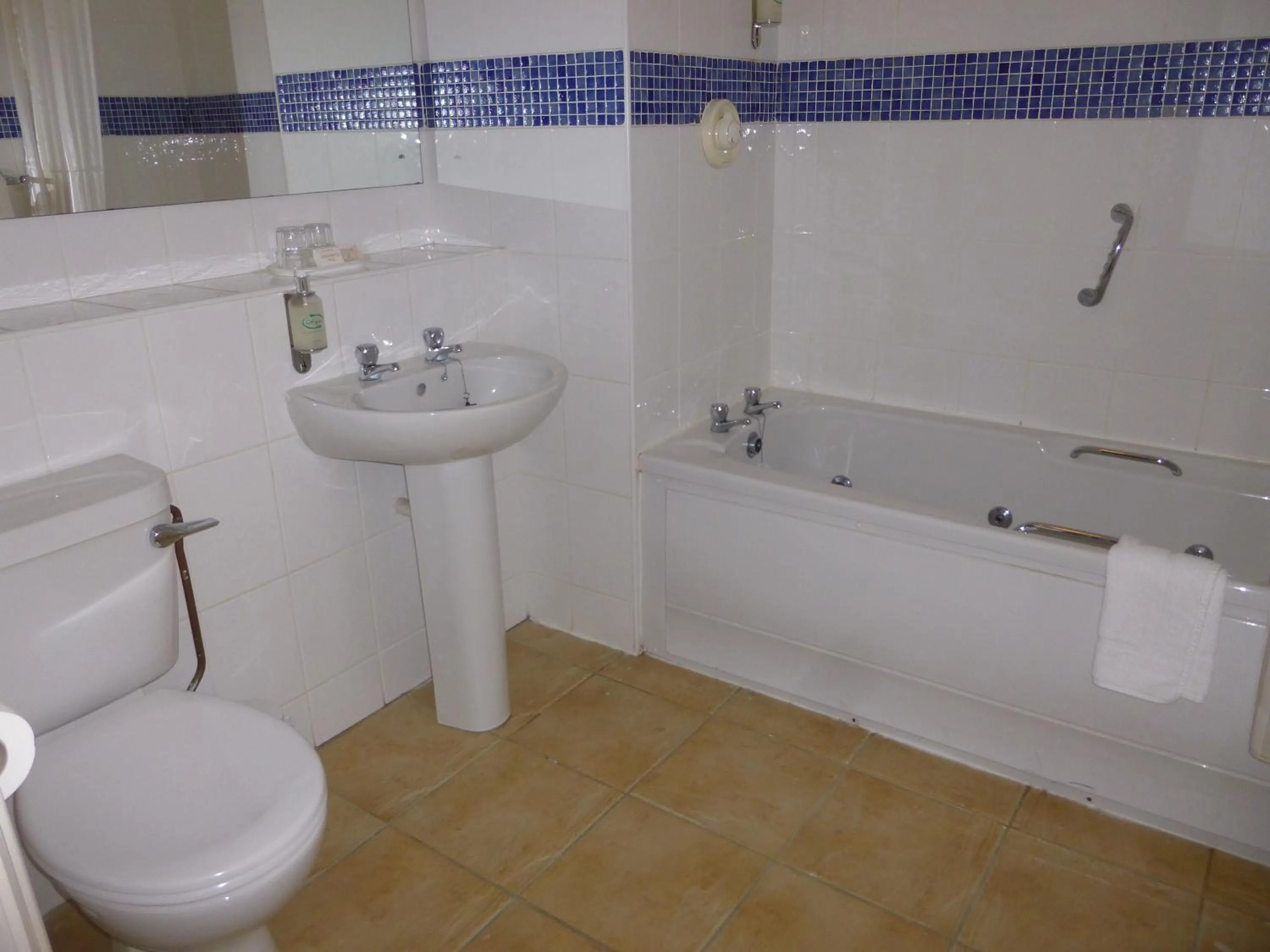 Bedroom in Óstán Oileán Acla