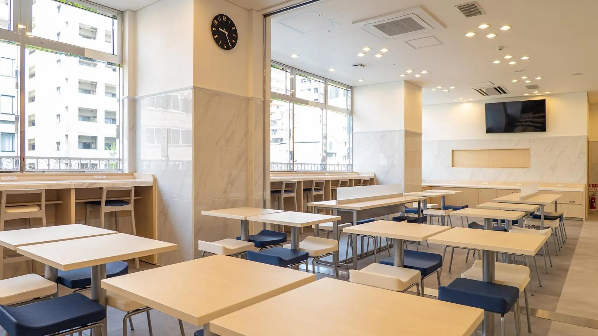 Lobby or reception in Toyoko Inn Kobe Sannomiya Ekimae