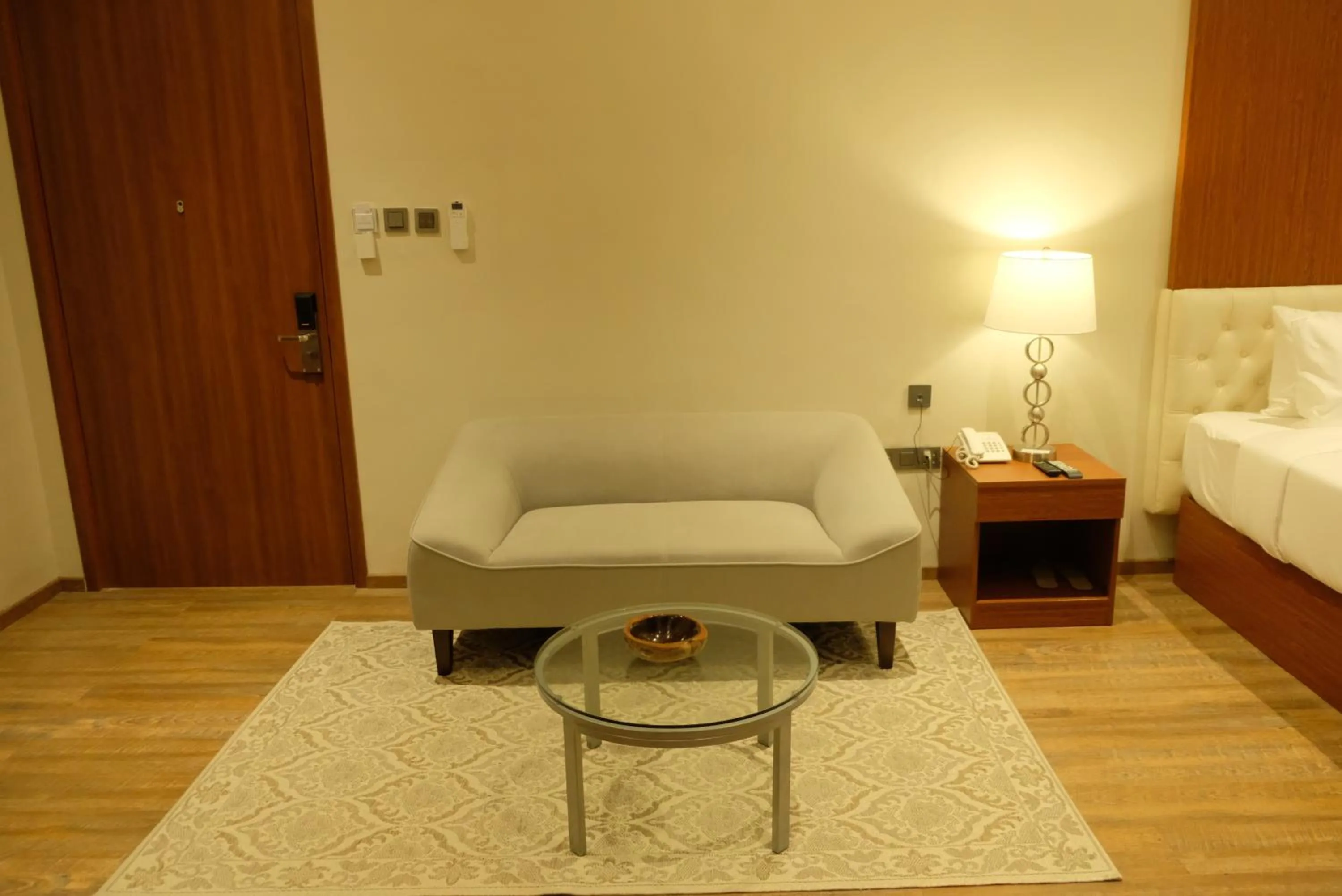 Seating area, Bed in Villa Isabel Hotel