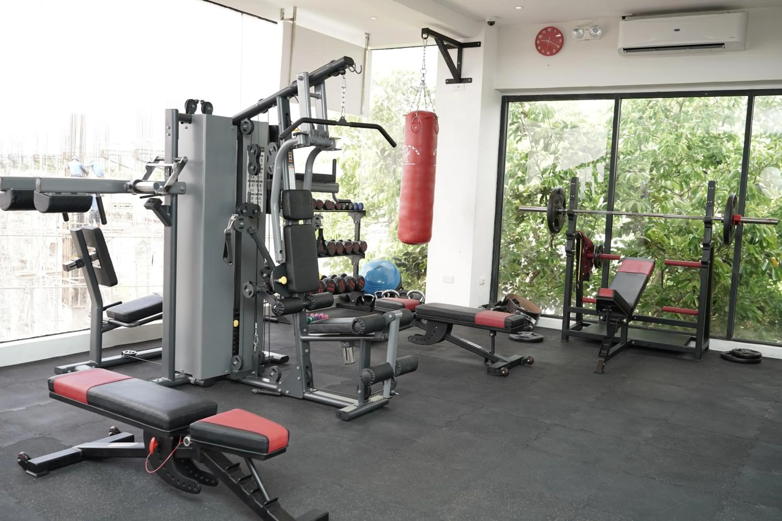Fitness centre/facilities in Villa Isabel Hotel