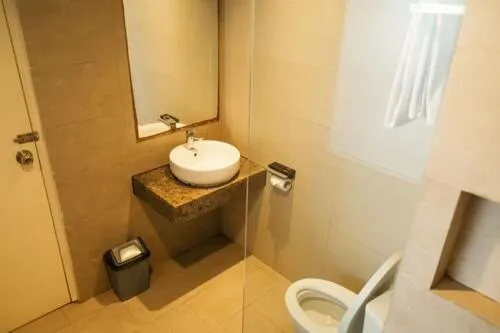 De La Charis Hotel by Waringin Hospitality