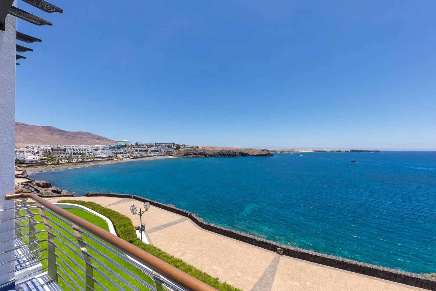 Sea view in Hotel Mirador Papagayo by LIVVO